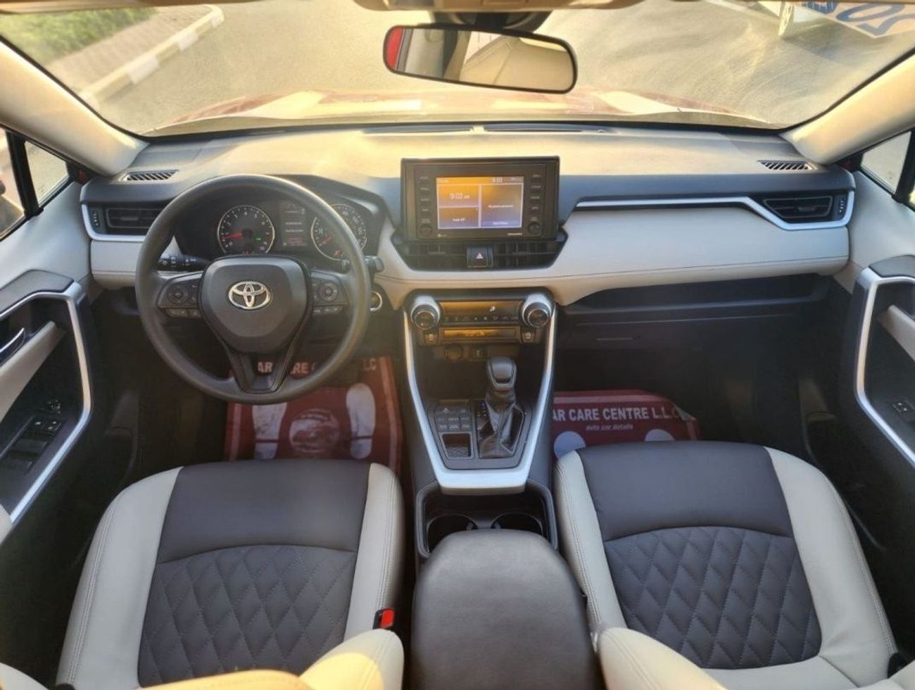 Toyota RAV4 RAV4 XLE 4X4