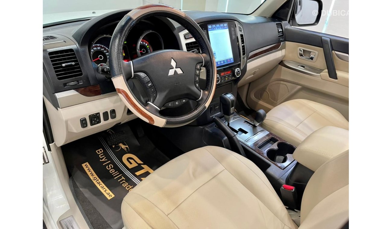 ميتسوبيشي باجيرو 2017 Mitsubishi Pajero, Full Service History, Warranty, Service Contrcat, Low Kms, GCC