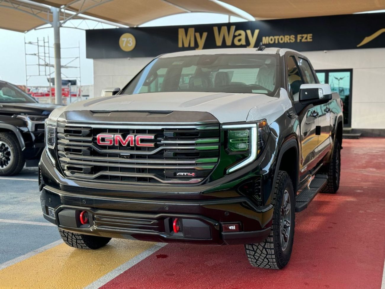 جي أم سي سييرا 2024-GMC Sierra V8 5.3L Pick Up-4WD