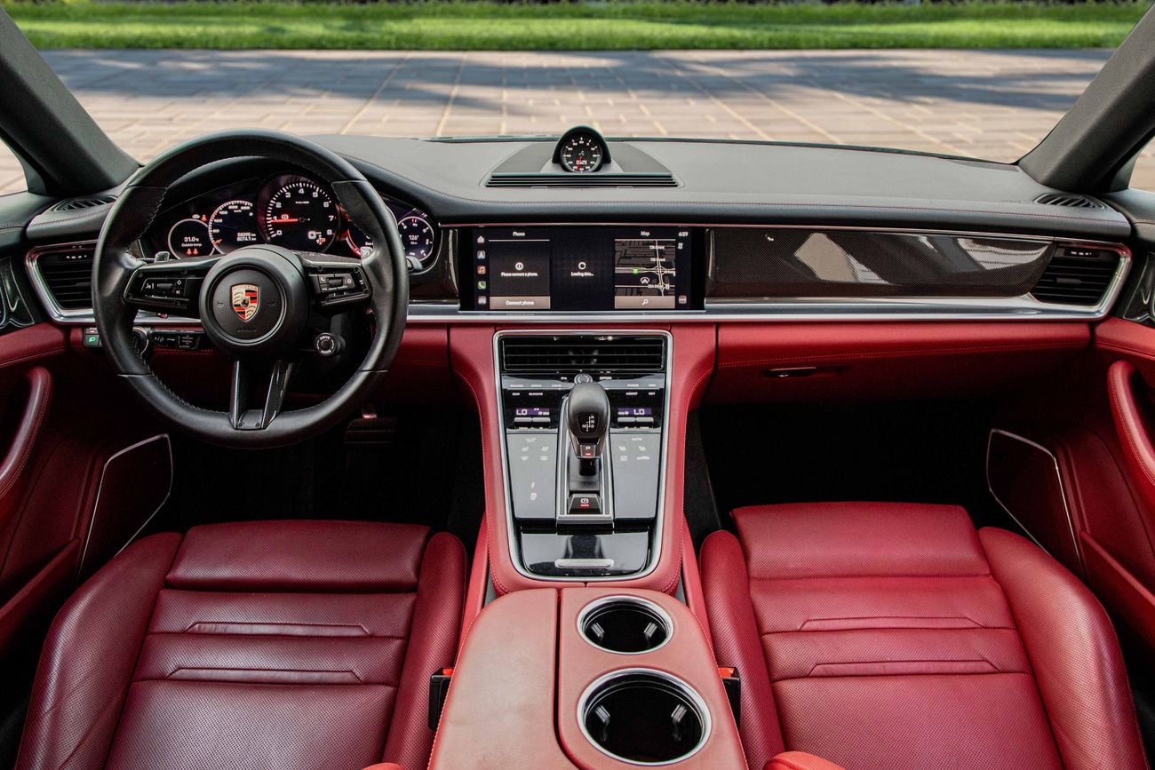 Porsche Panamera Platinum | 6,267 P.M | 0% Downpayment | Full Porsche History!