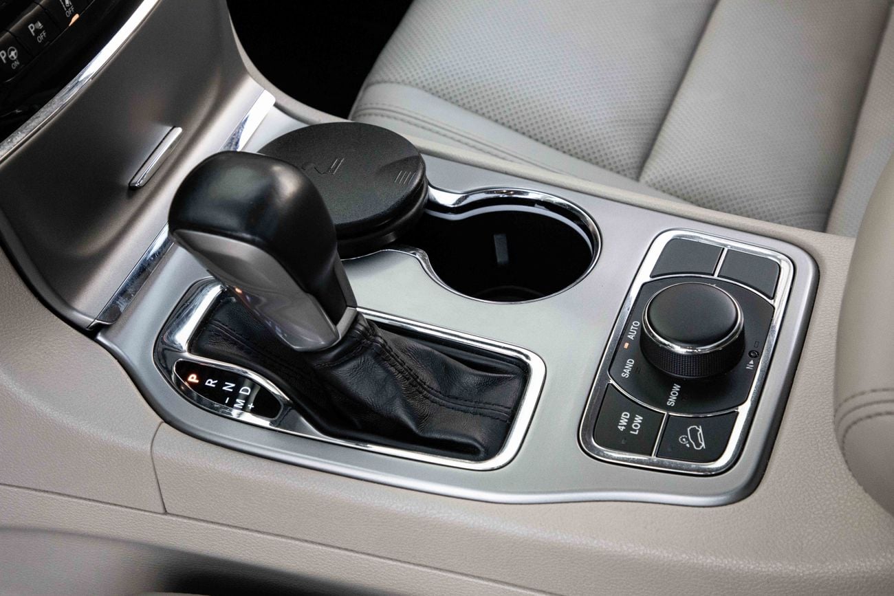 جيب جراند شيروكي Grand Cherokee Limited | 1,959 P.M | 0% Downpayment | Jeep History | Warranty!