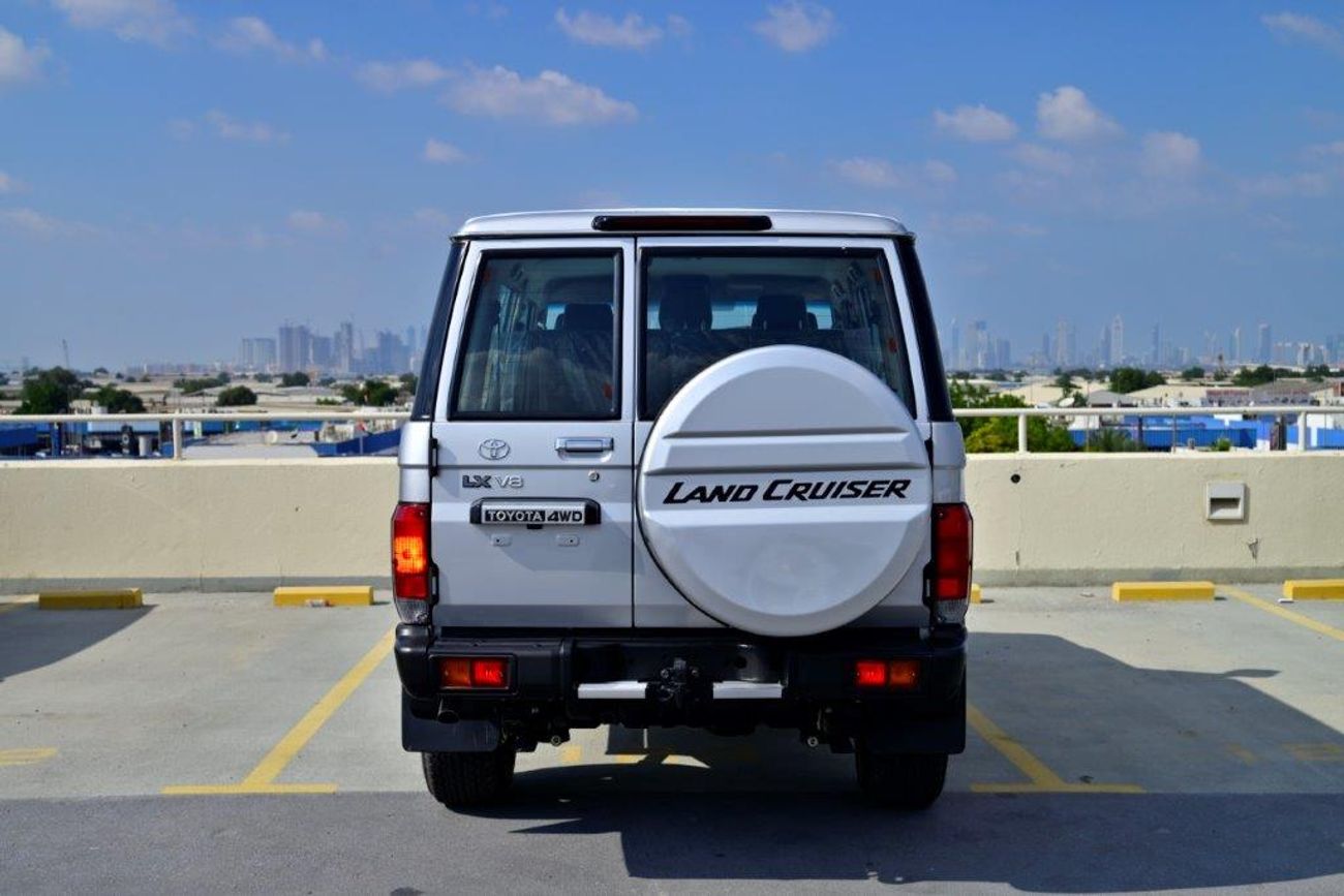 Toyota Land Cruiser 70 76  Limited V8 4.5L Turbo Diesel 4wd Manual Transmission