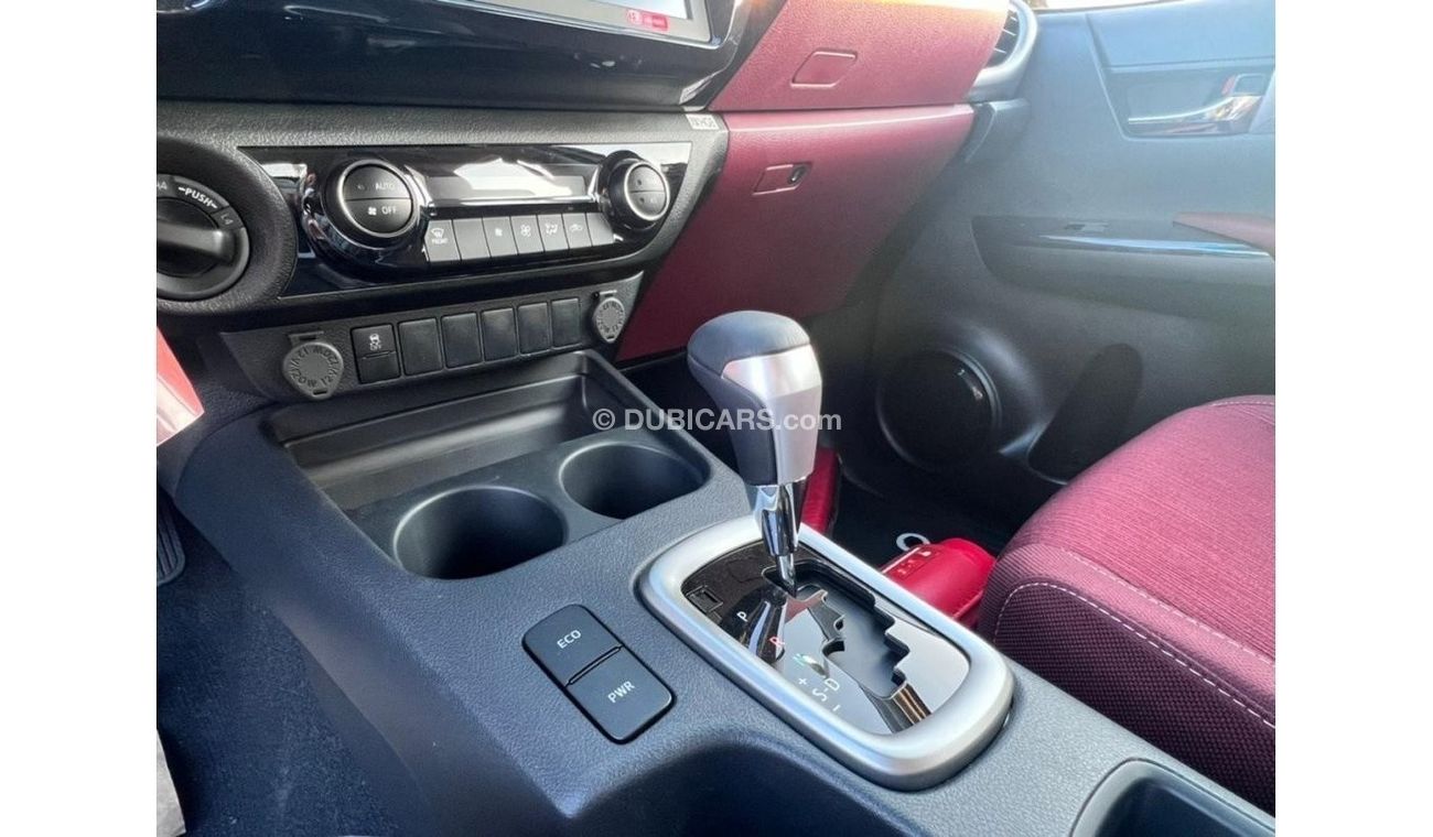 تويوتا هيلوكس T- Hilux 2.7 Petrol 4x4 A/T 2023 White color