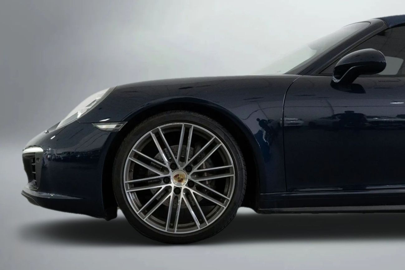Porsche 911 Targa 4 3.4L Targa 4 3.0L