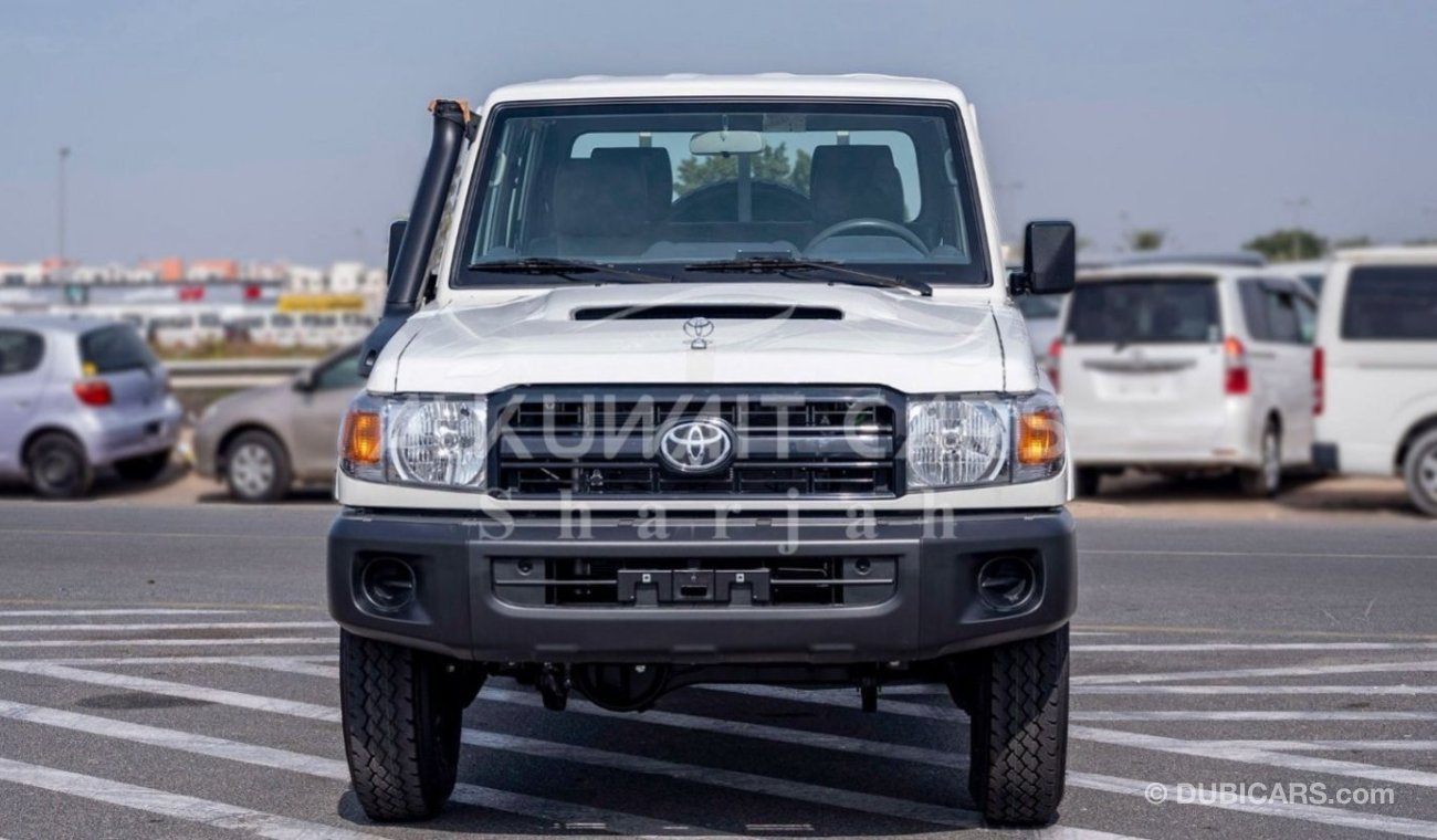 تويوتا لاند كروزر بيك آب TOYOTA LAND CRUISER LC79DC 4.5D MT MY2023