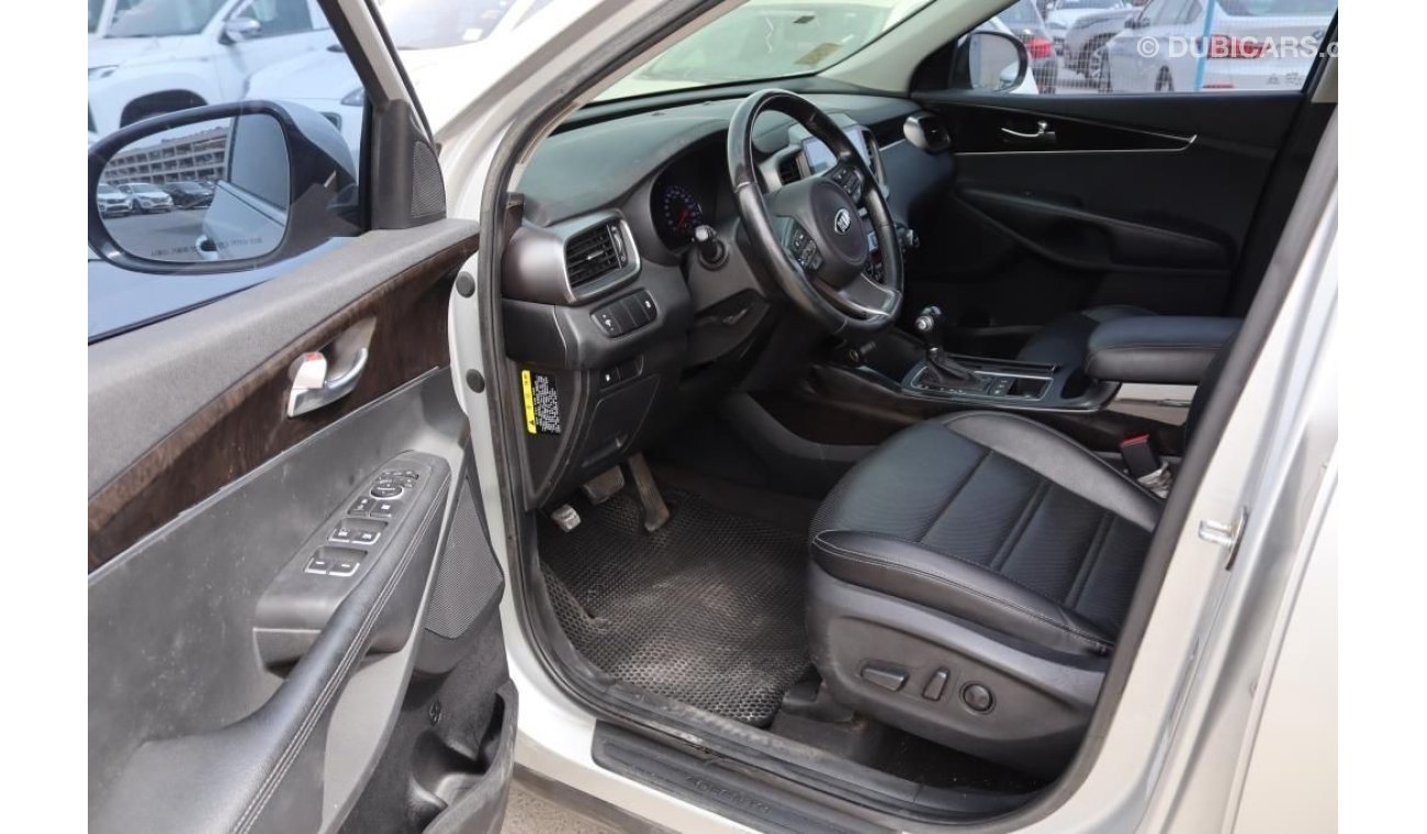 كيا سورينتو KIA SORENTO 4x4 DIESEL (07 SEATS)