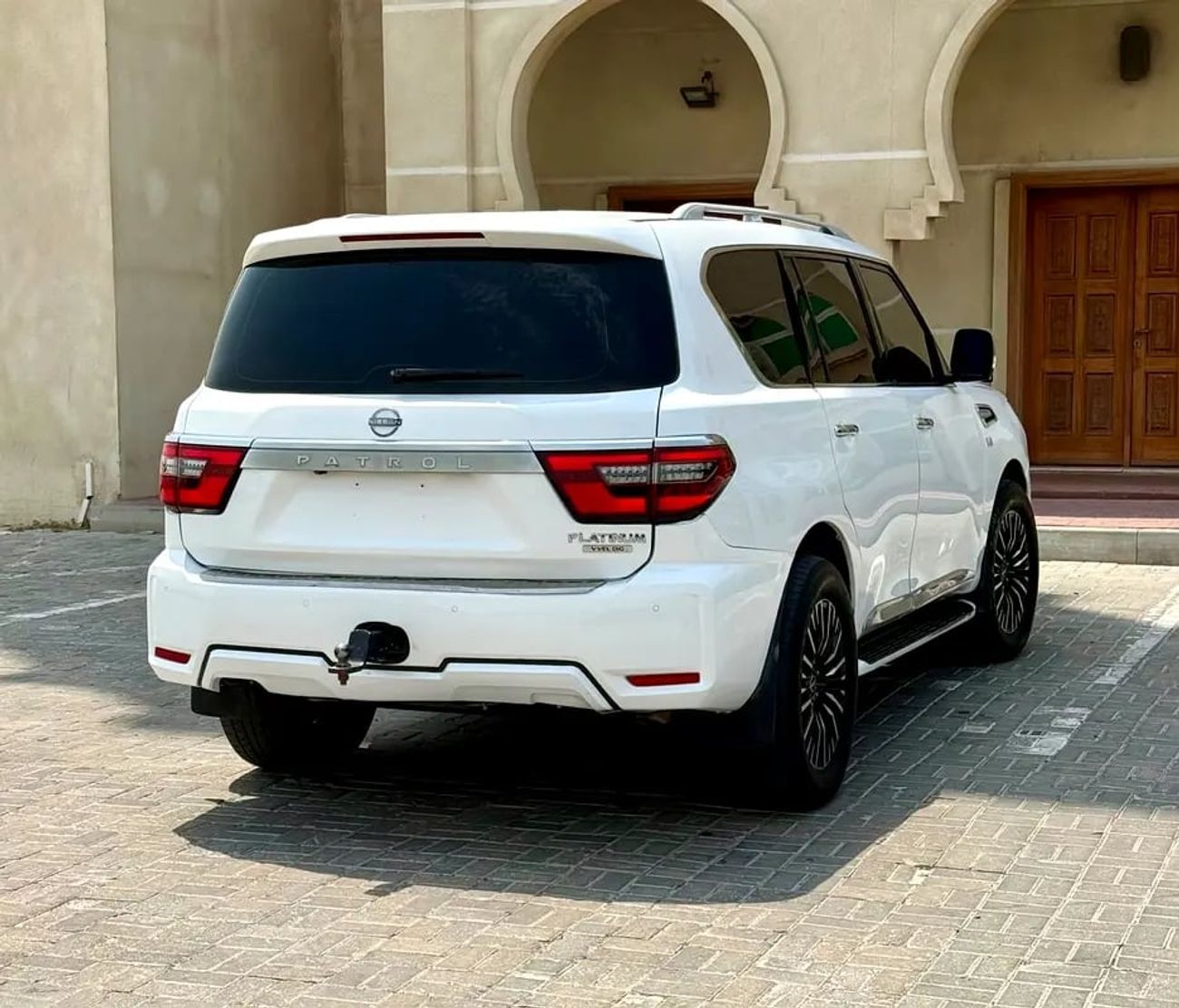Nissan Patrol LE PLATINUM محول خليجي فل المكينه الكبيرة LE Platinum GCC Specs - Excellent Condition