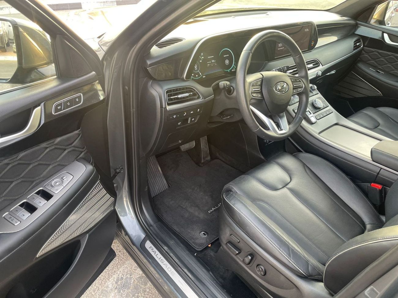 Hyundai Palisade 2021 Hyundai Palisade Calligraphy Edition Full Option Panoramic View - 360* 5 CAM - HUD - 3.8L V6 -