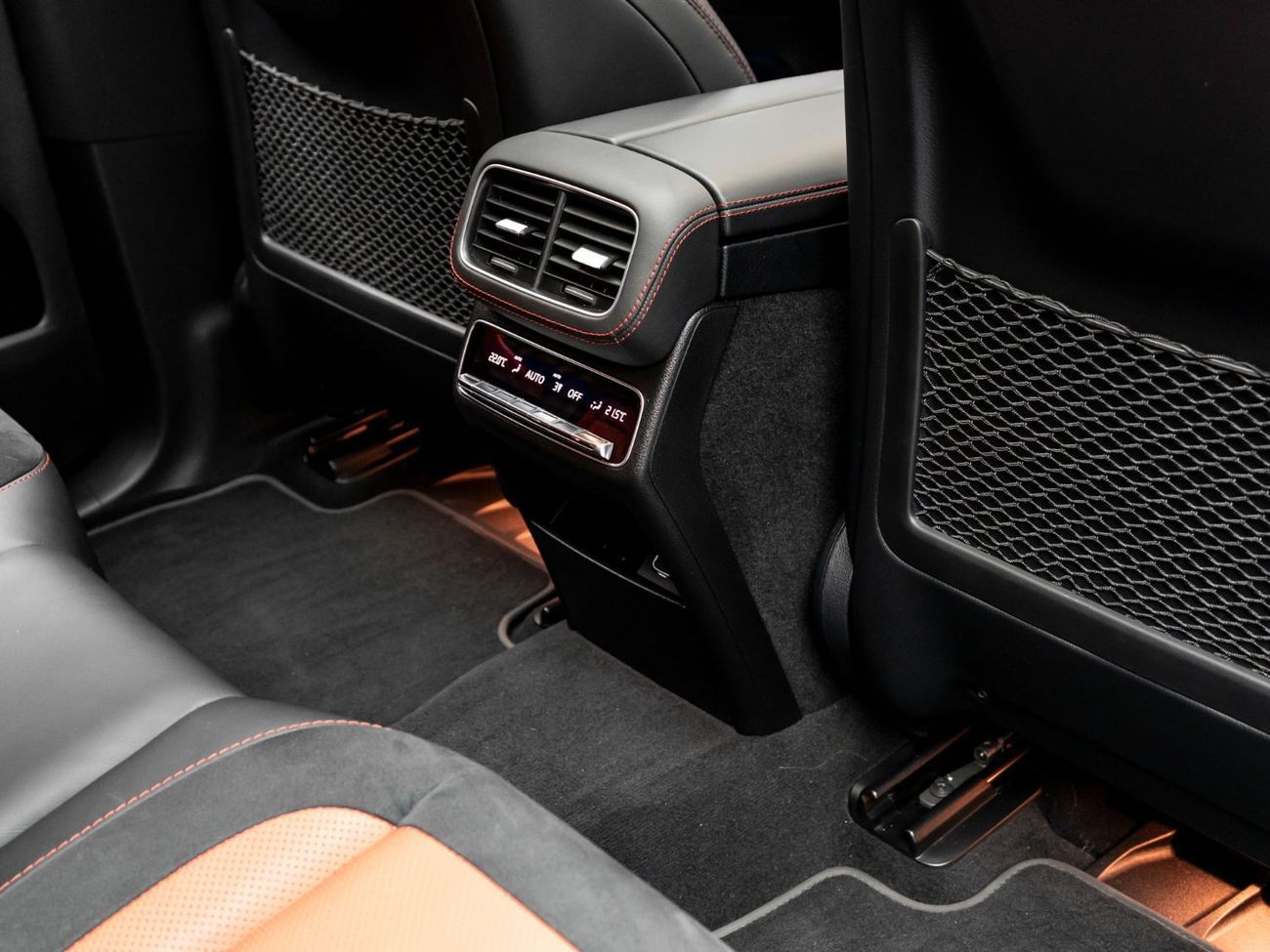 مرسيدس بنز GLE 53 AMG Premium + 3.0L