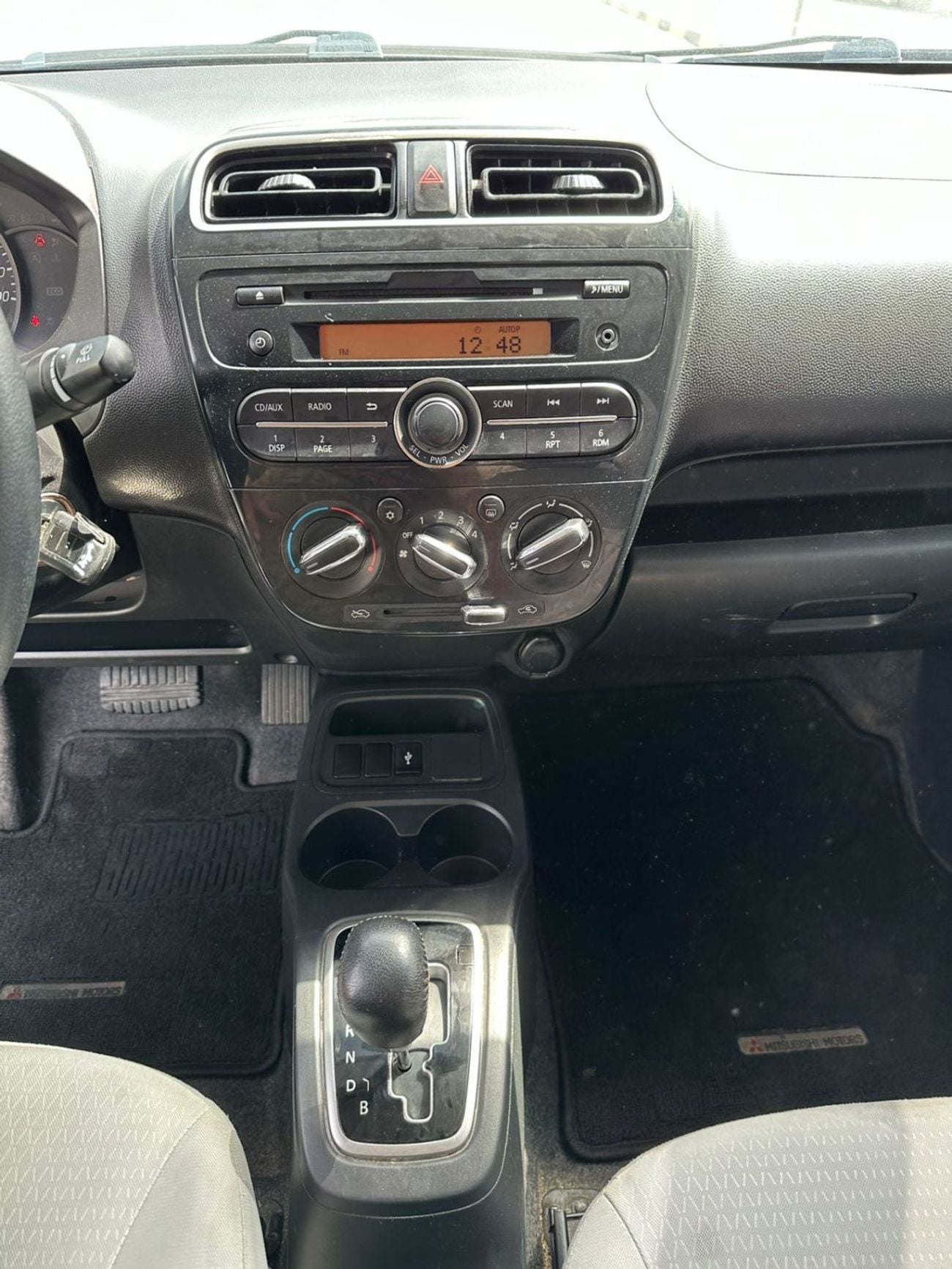 ميتسوبيشي اتراج GLX Base 1.2L