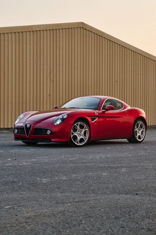 Alfa Romeo 8C