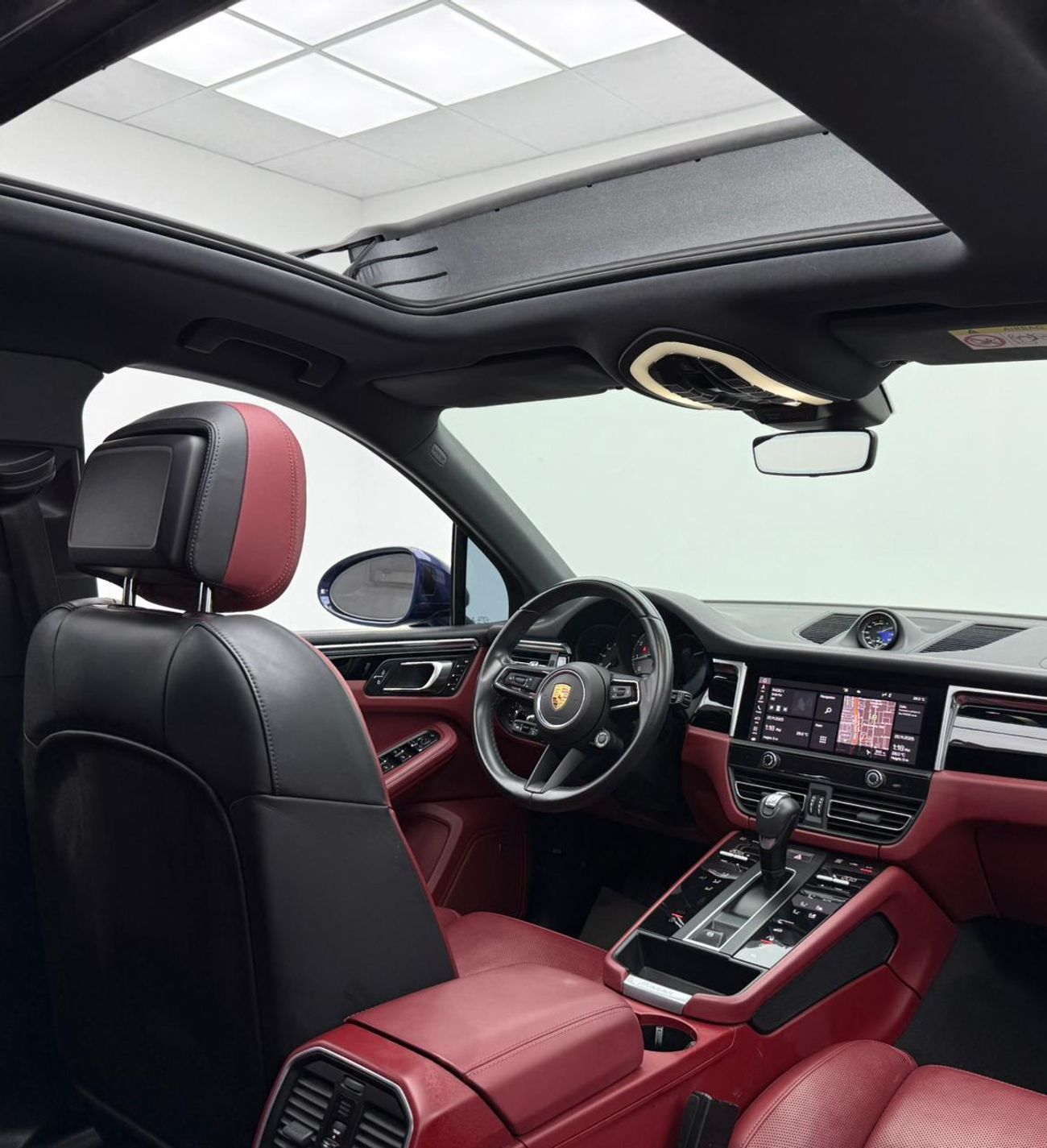 بورش ماكان S 2.9L (375 HP) 2022 Porsche Macan S, 2026 Porsche Warranty, Full Porsche Service History, Fully Loa