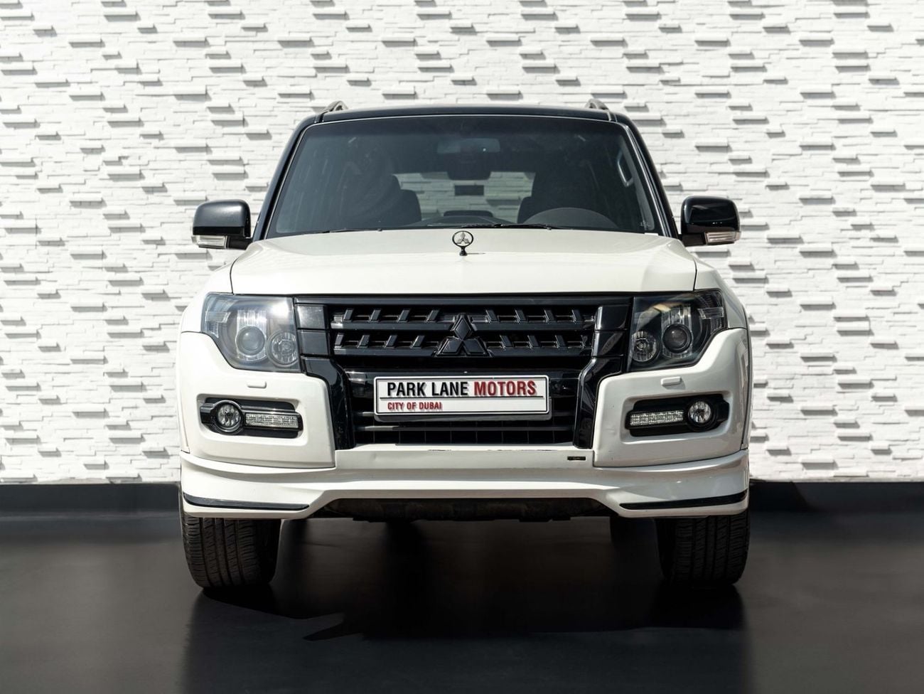 Mitsubishi Pajero GLS H/L SIGNATURE EDI