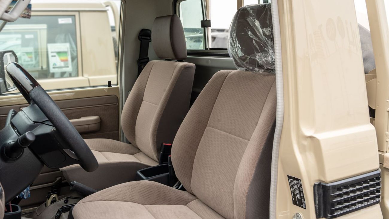 تويوتا لاند كروزر بيك آب 2026 Toyota Land Cruiser LC79 2.8L MT Diesel (Beige-Brown) Basic