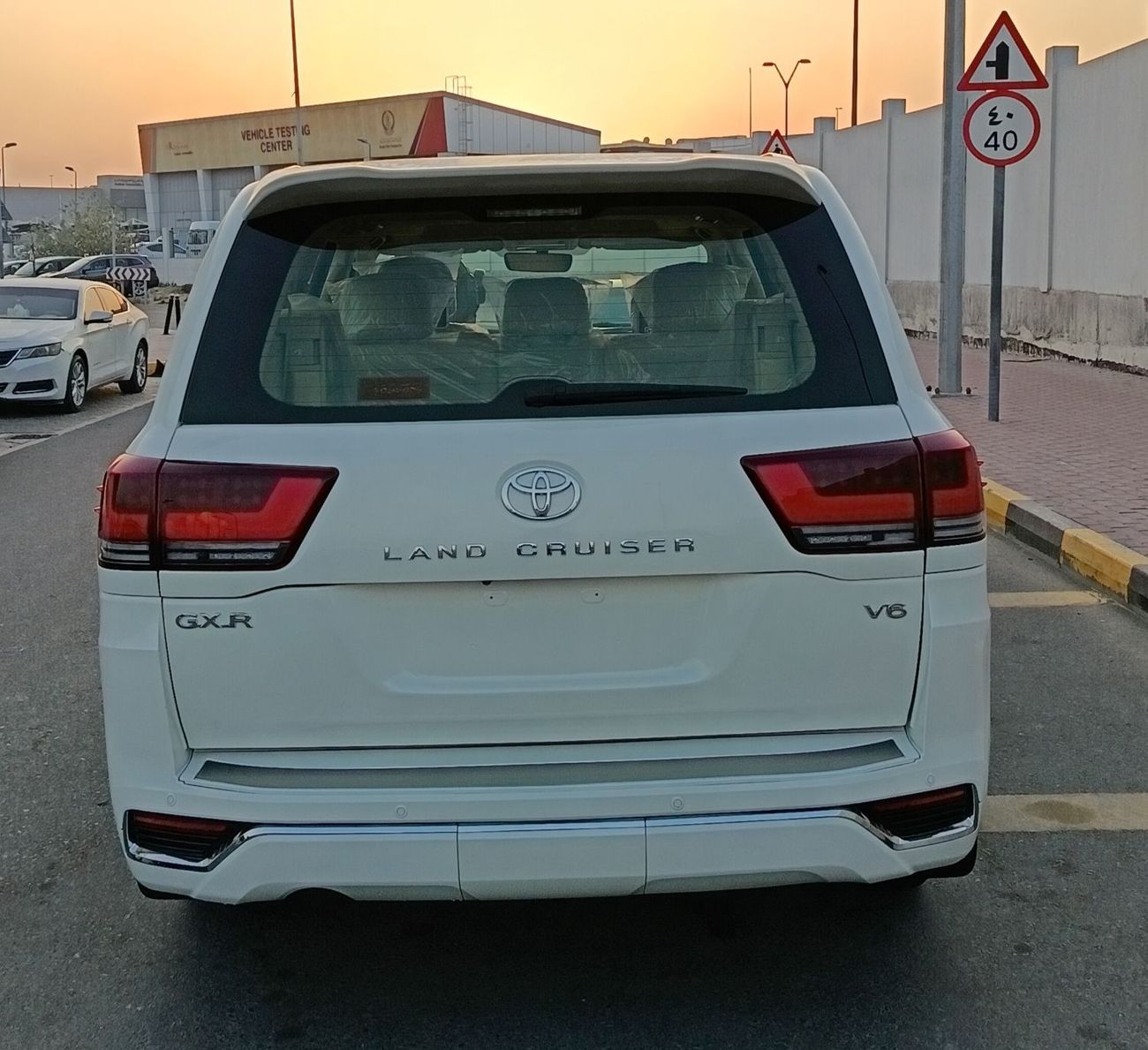 تويوتا لاند كروزر