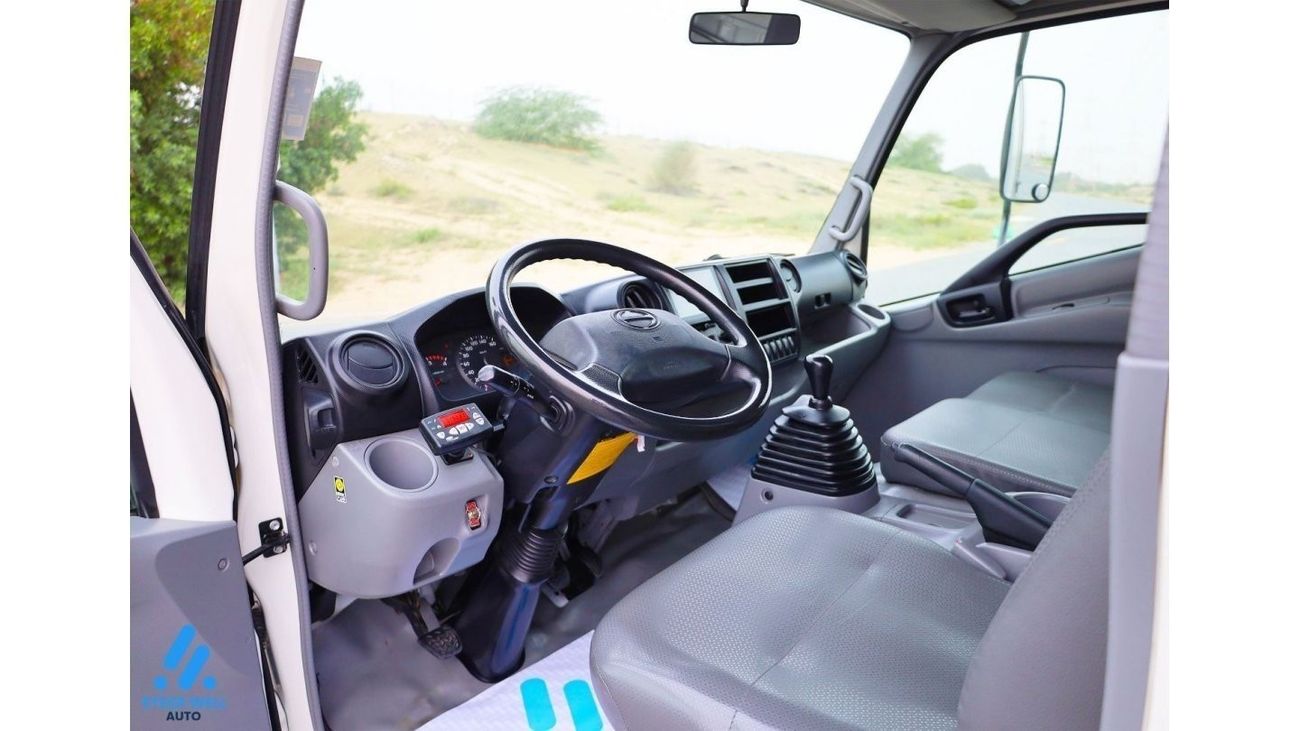 Hino 300 Series 714 2020 | Chiller Box | 4.0L DSL MT | LED Meter Panel | New condition | GCC