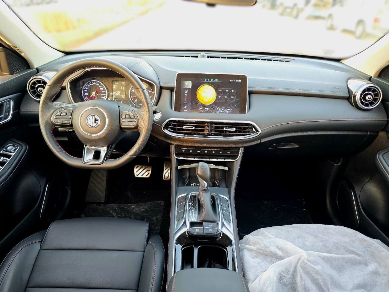 أم جي HS 2023 MG HS 2.0L Turbo Petrol GCC Specification