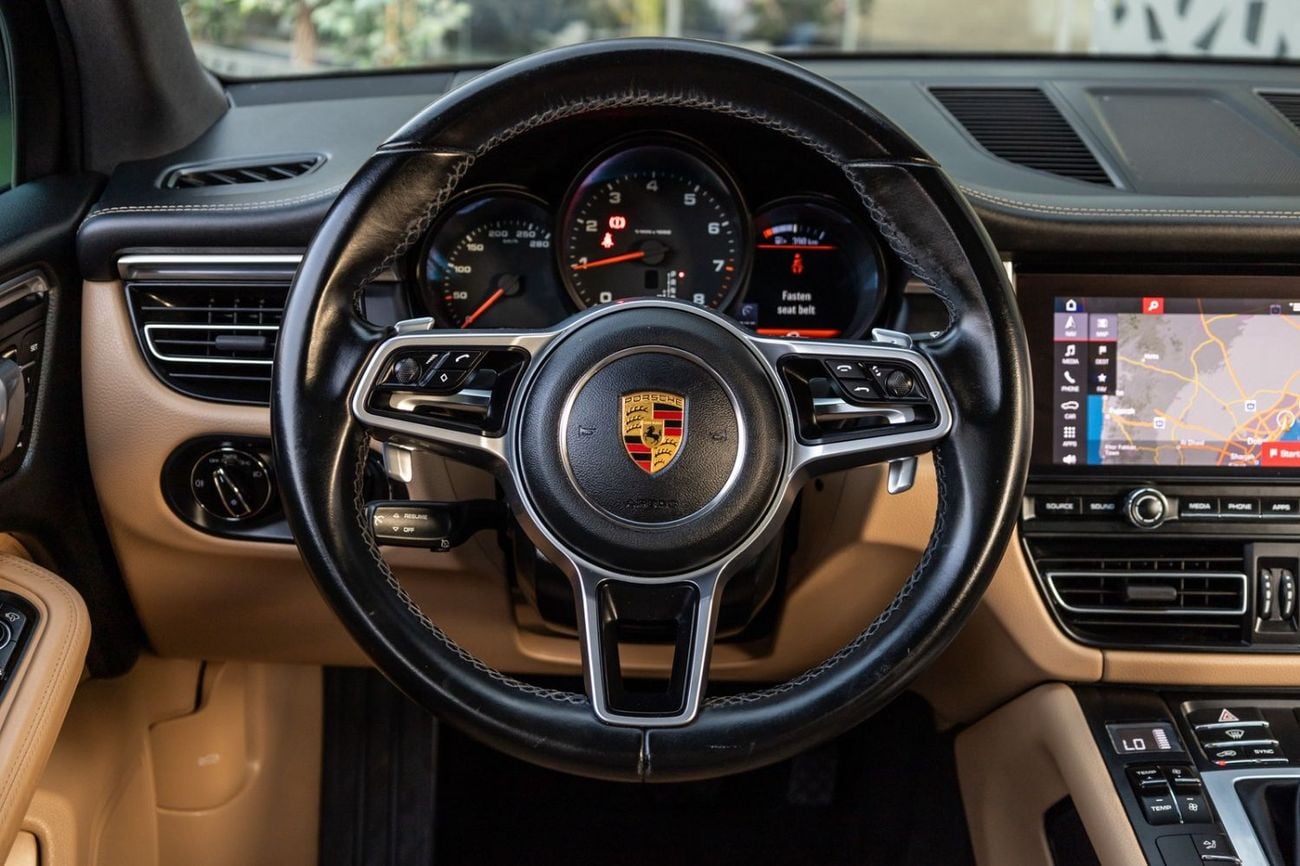 بورش ماكان Porsche Macan 2021 GCC | Warranty