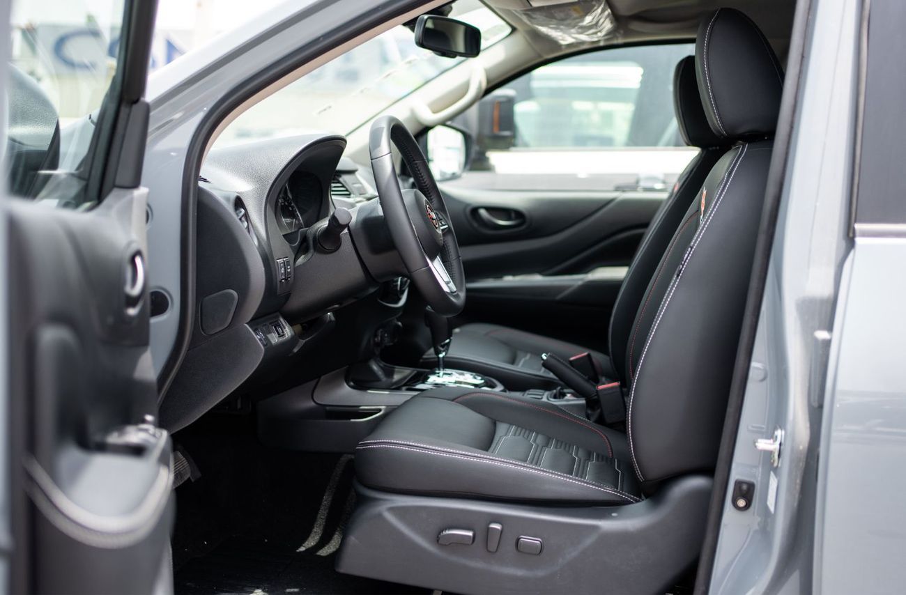 نيسان نافارا 2025 Nissan Navara Pro-4X 2.5L AT Diesel (Gray)