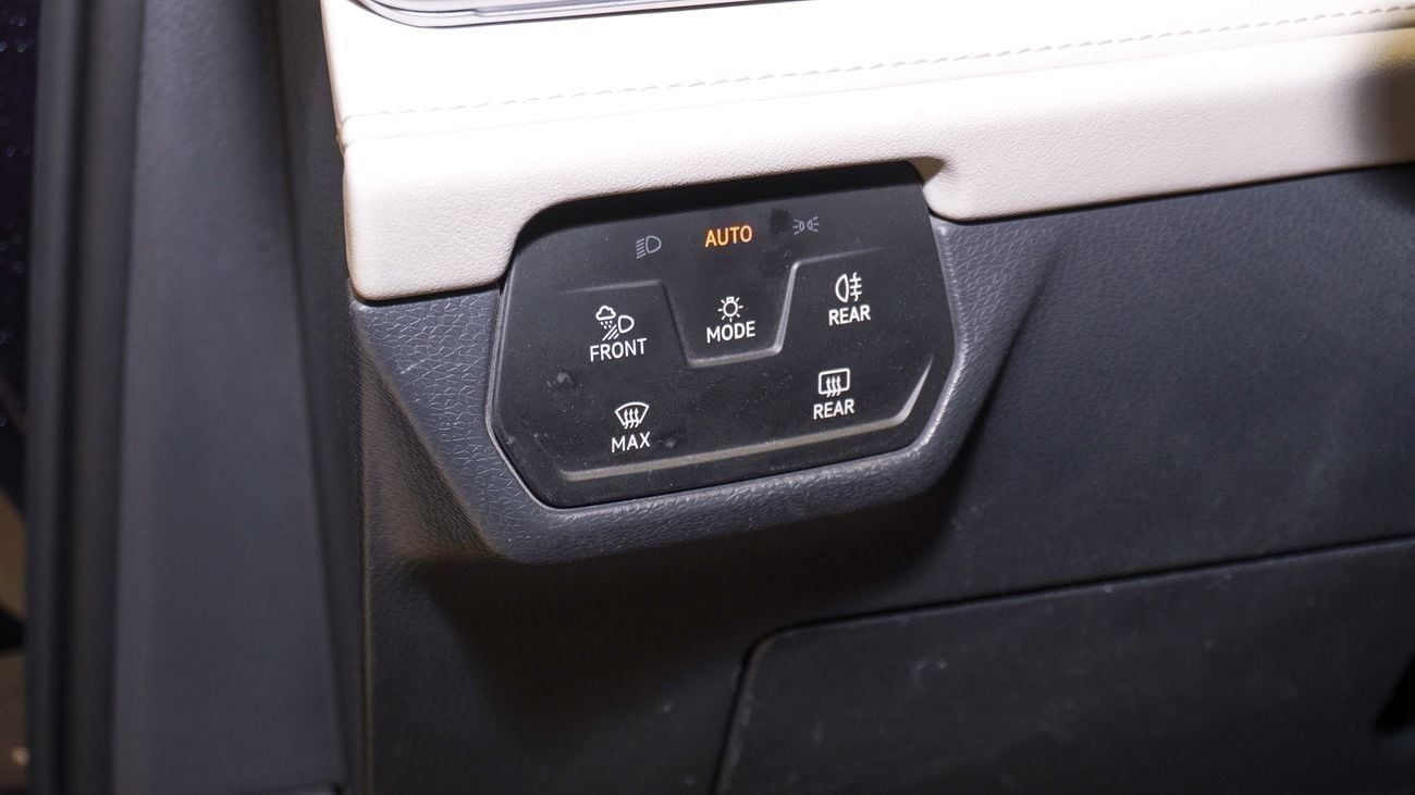 Volkswagen ID.6 Pure+