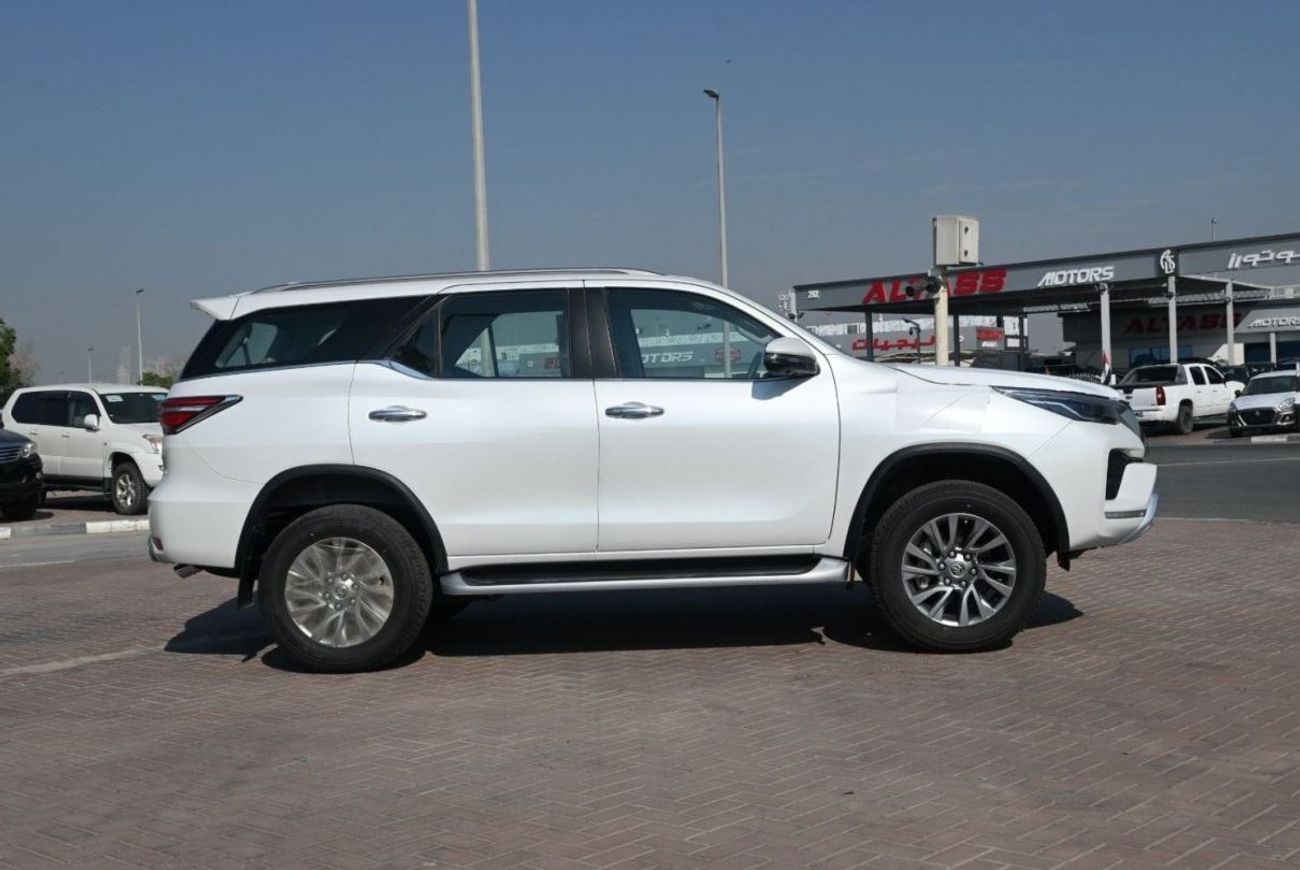 Toyota Fortuner 2023 : TOYOTA FORTUNER 4.0L SR5 V6