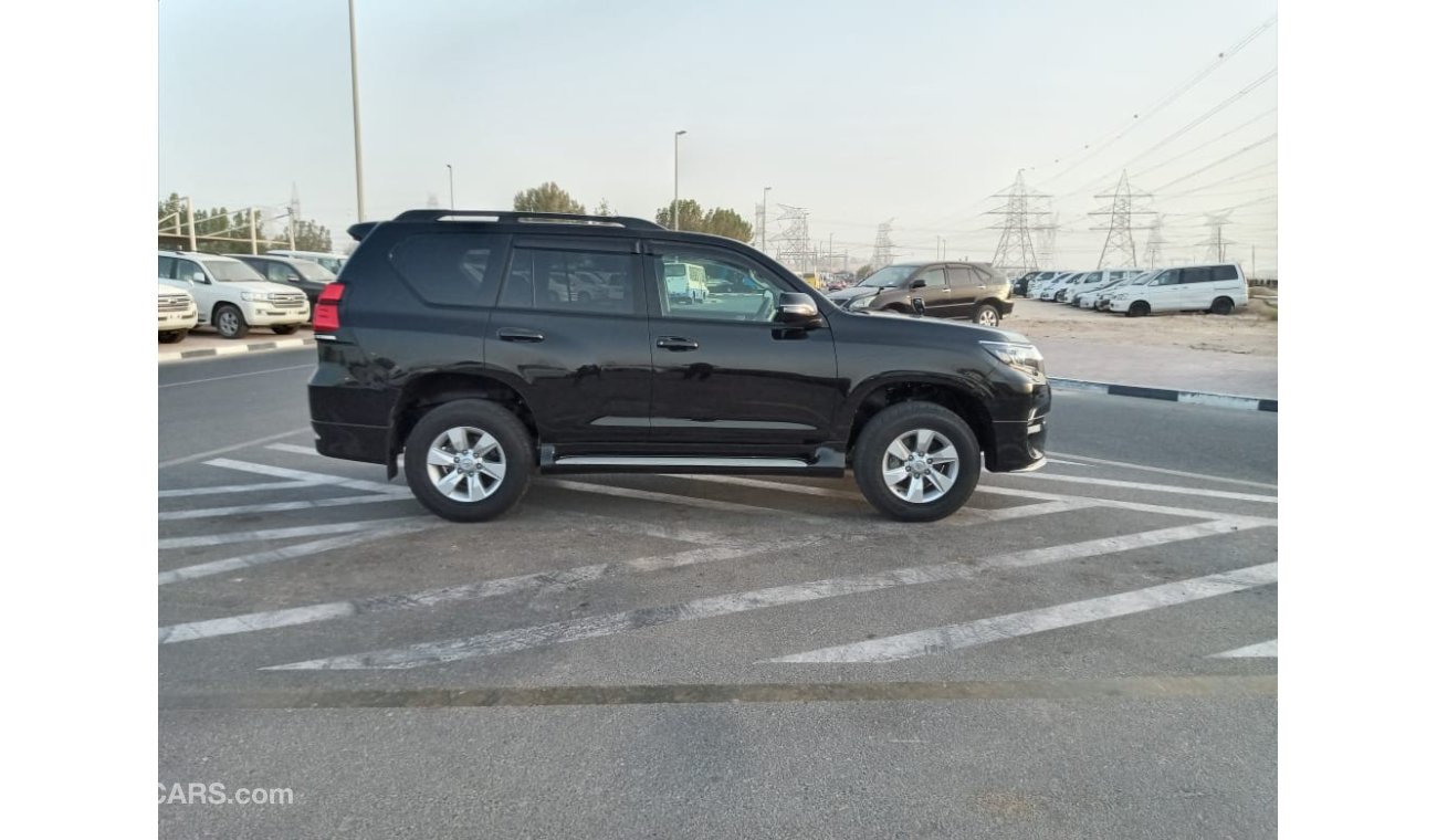 تويوتا برادو TOYOTA PRADO COLOUR BLACK MODEL 2020 GOOD CONDITION ONLY FOR EXPORT