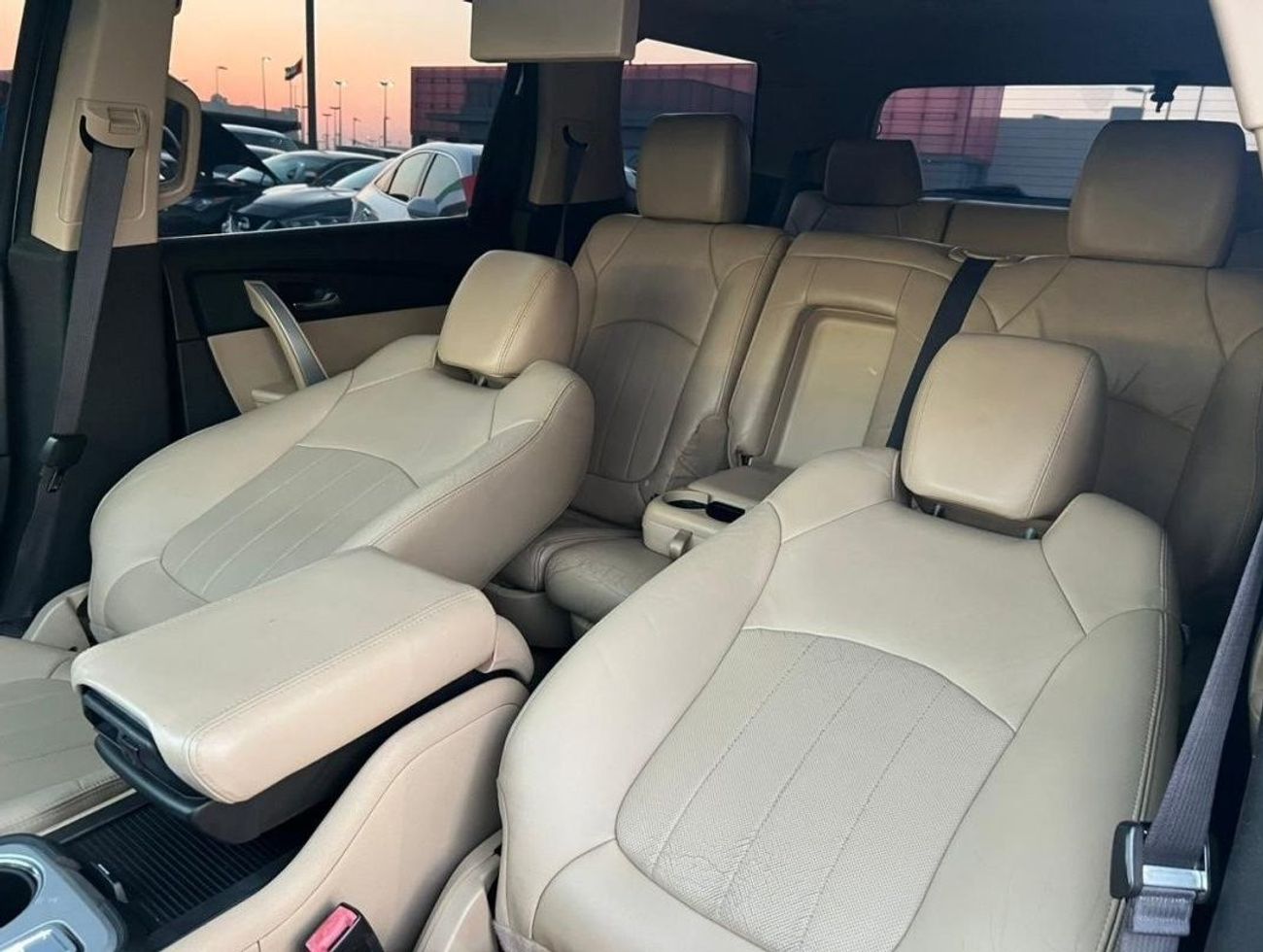 GMC Acadia Full option ‏خليجي