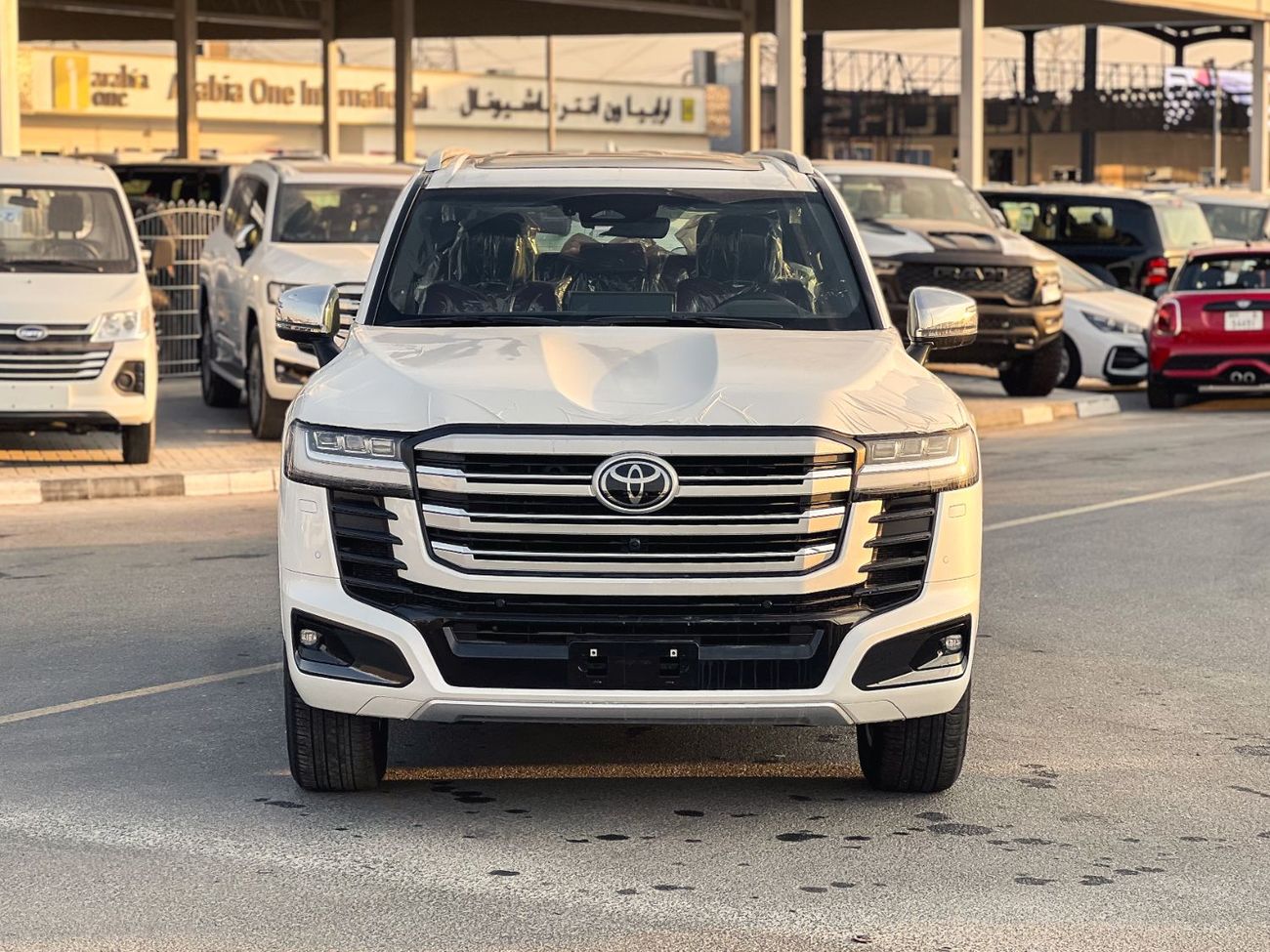 Toyota Land Cruiser 3.5T VXR Hybrid EXPORT PRICE - 2025 LC300 3.5L VXR Hybrid (Highest Spec - Oman)