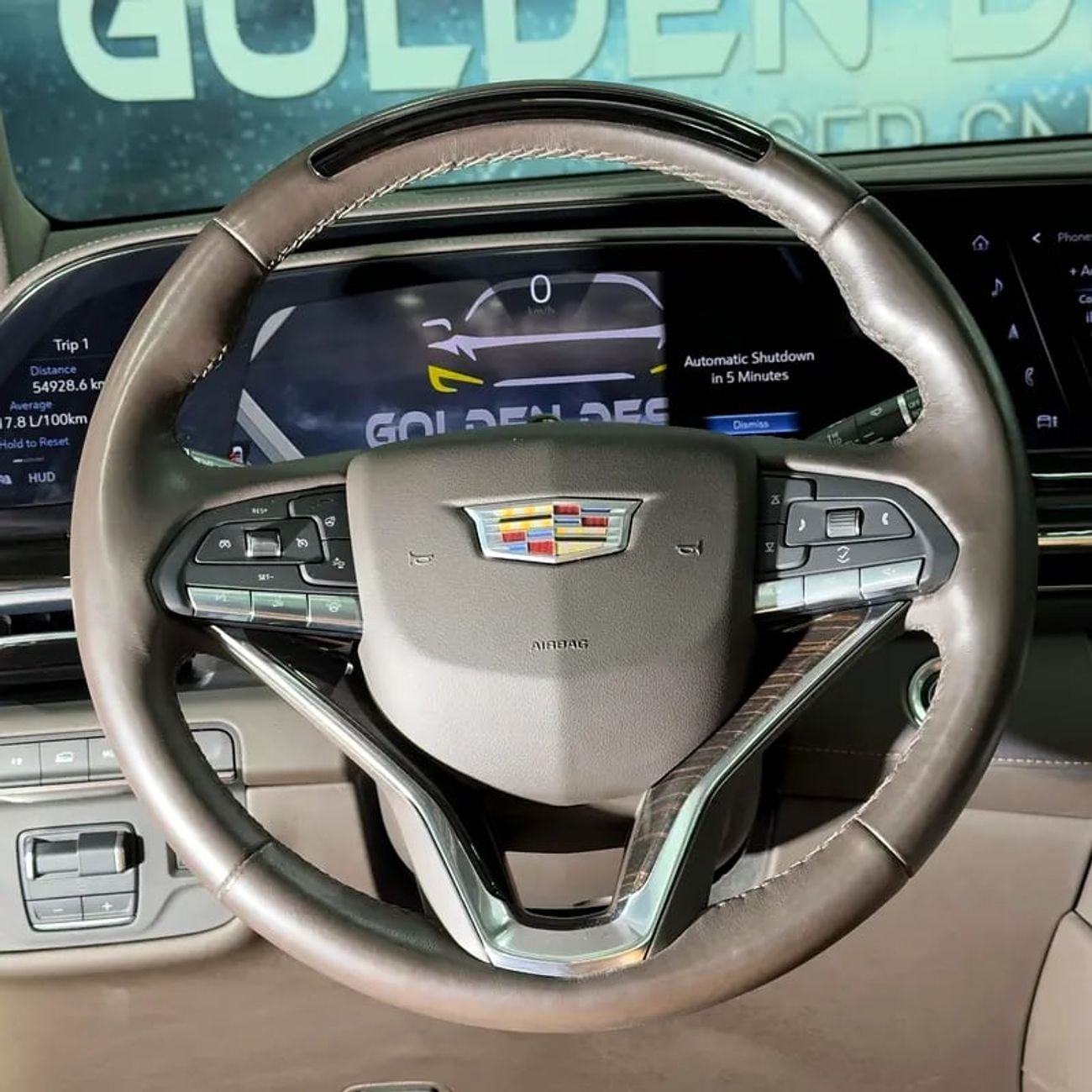 كاديلاك إسكالاد ESV Premium Luxury 6.2L Premium Luxury ESV