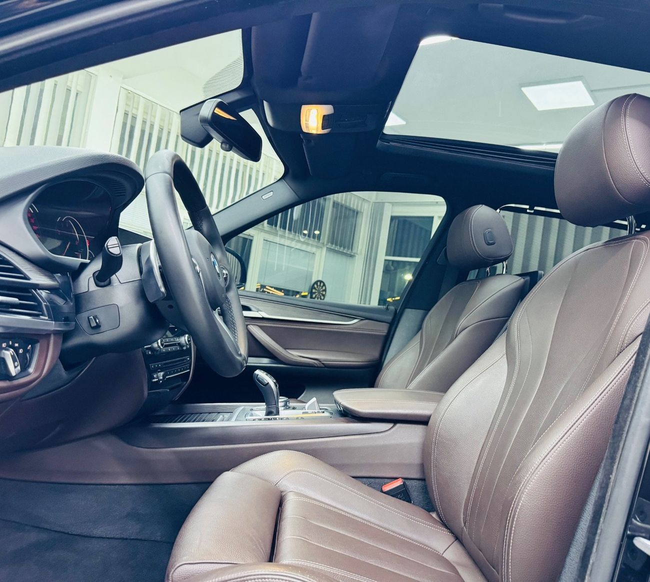 بي أم دبليو X5 GCC .. FSH .. M kit .. Perfect Condition .. V6 .. Top Range