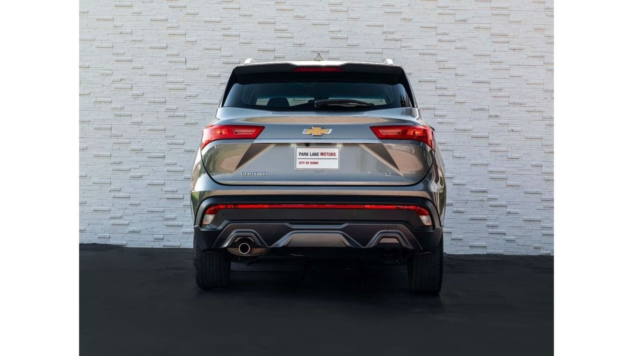 Chevrolet Captiva AED 1,022 PM • ONLY 30,000 KMS • 7-SEATER • OFFICIAL FULL AGENCY SERVICE HISTORY