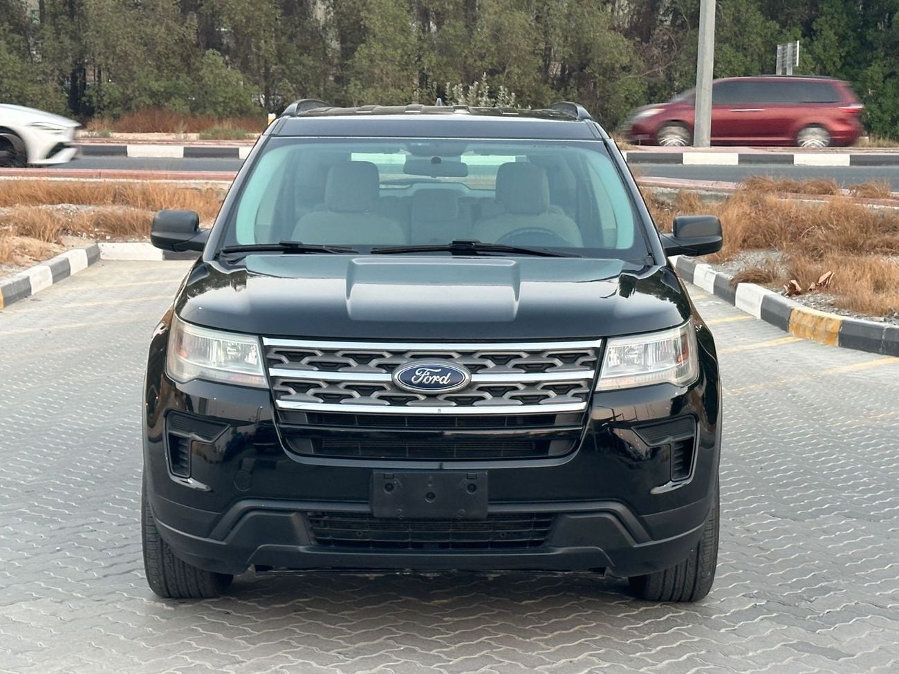 Ford Explorer BASE