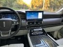 Lincoln Navigator BASE
