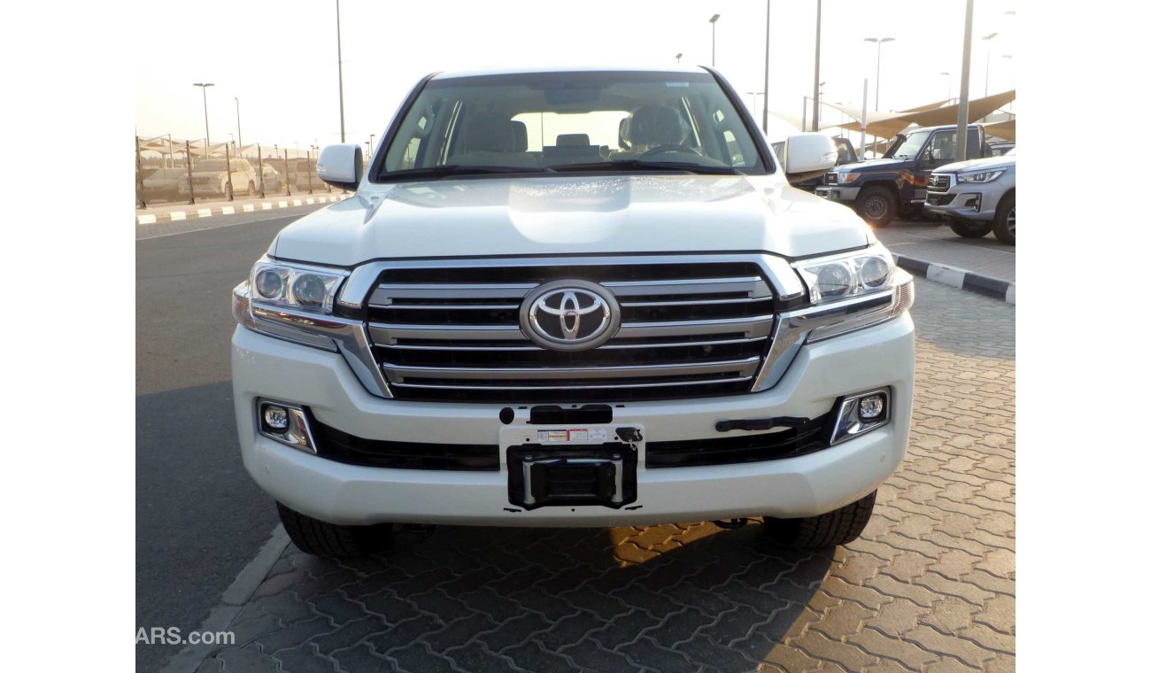 Toyota Land Cruiser 4.0L V6 Petrol GXR Auto