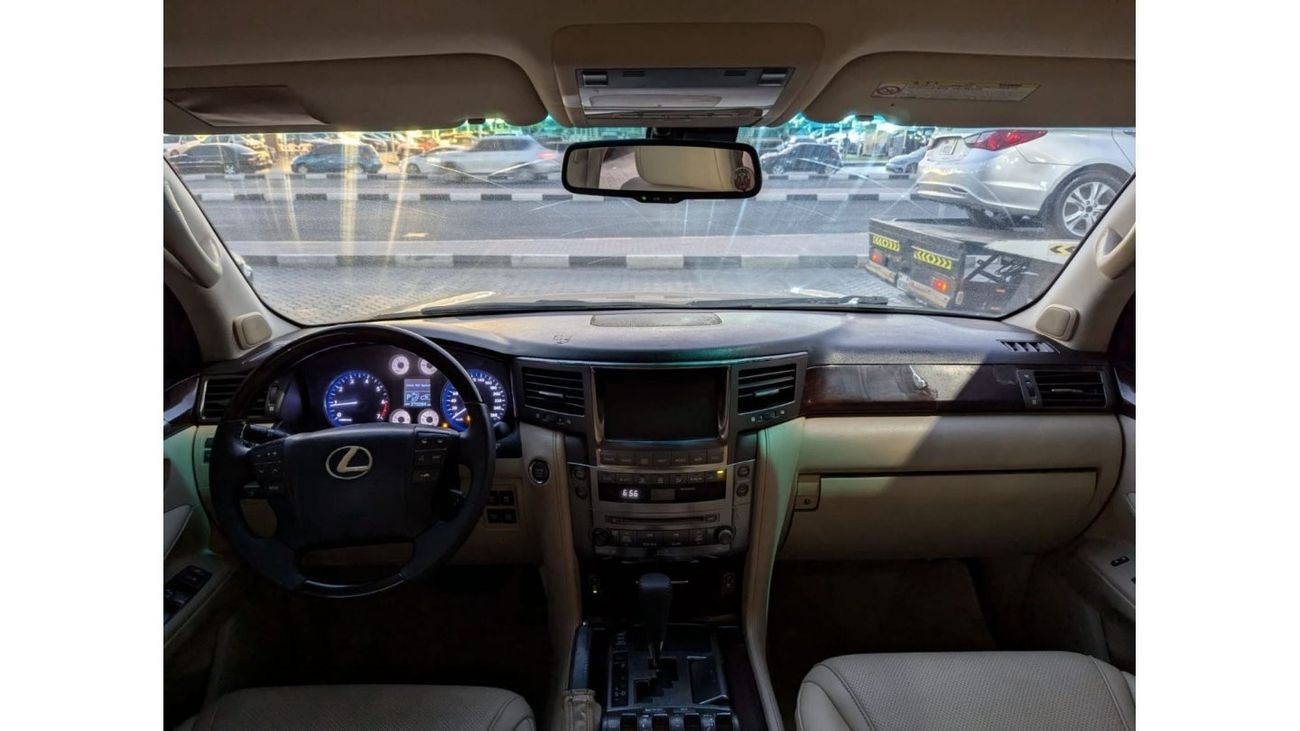 لكزس LX 570 LEXUS LX 570 2008 V8 ENGINE 5.7 CAR CONDITION VERY GOOD WITHOUT ACCIDENT available now REBOU NAJD US