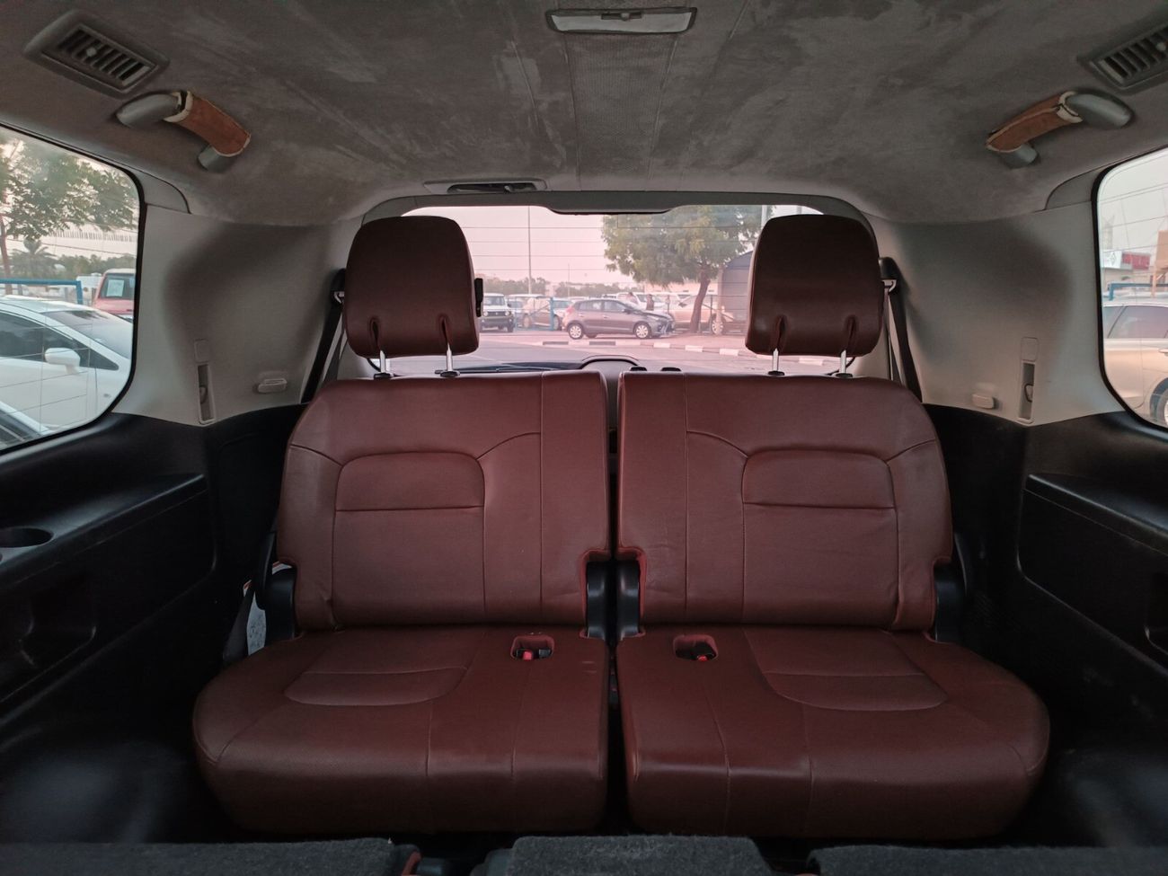 Toyota Land Cruiser / VXR 5.7/ ORG SHP/ HYUDRAULIC/ LOT#58646