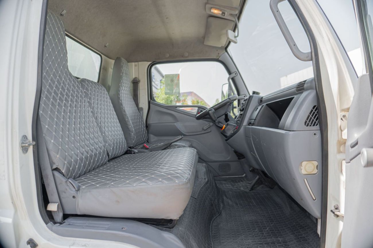 Mitsubishi Fuso Canter GAS GALLON