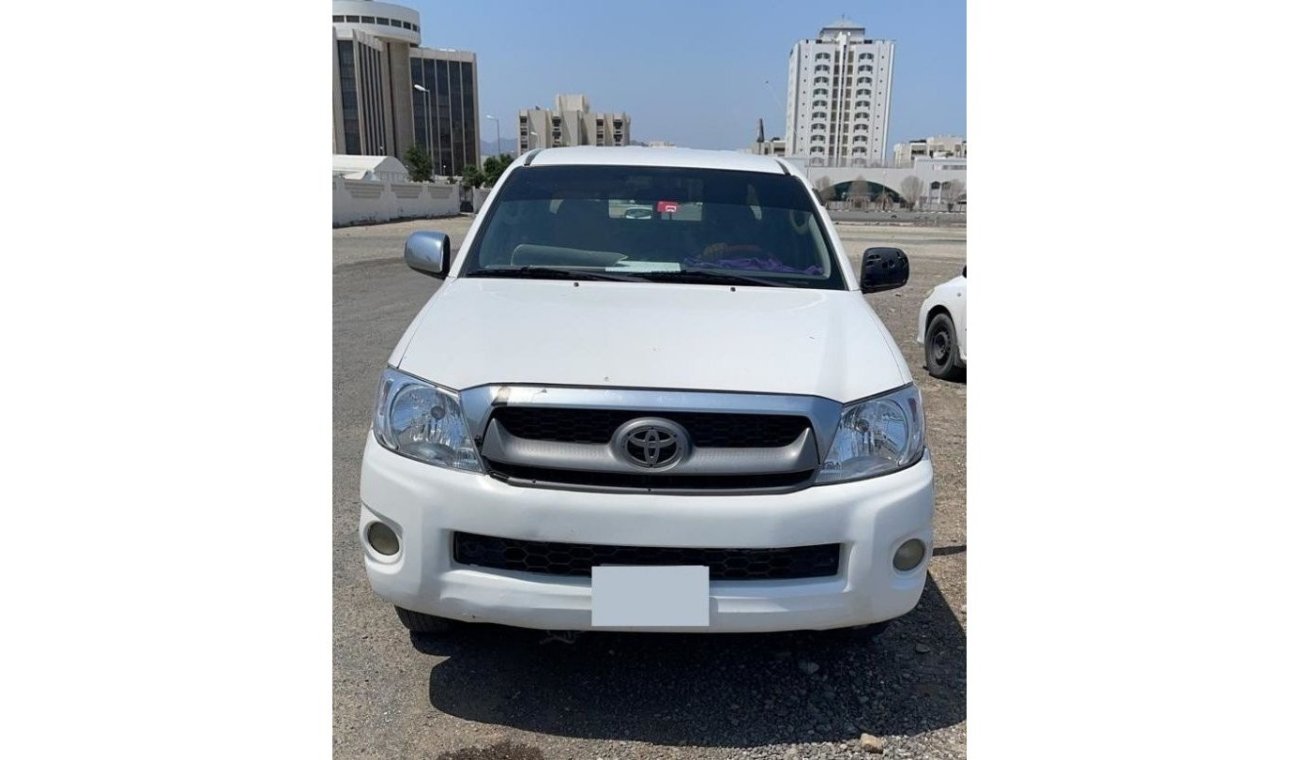 تويوتا هيلوكس TOYOTA HILUX 2009 DIESEL