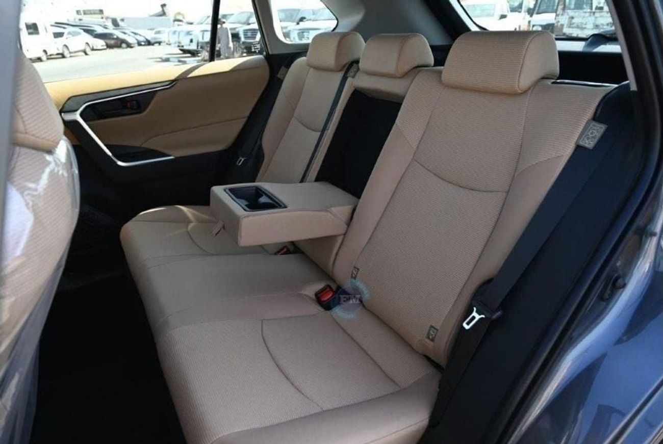 Toyota RAV4 LE Hybrid 2.5L AWD Automatic