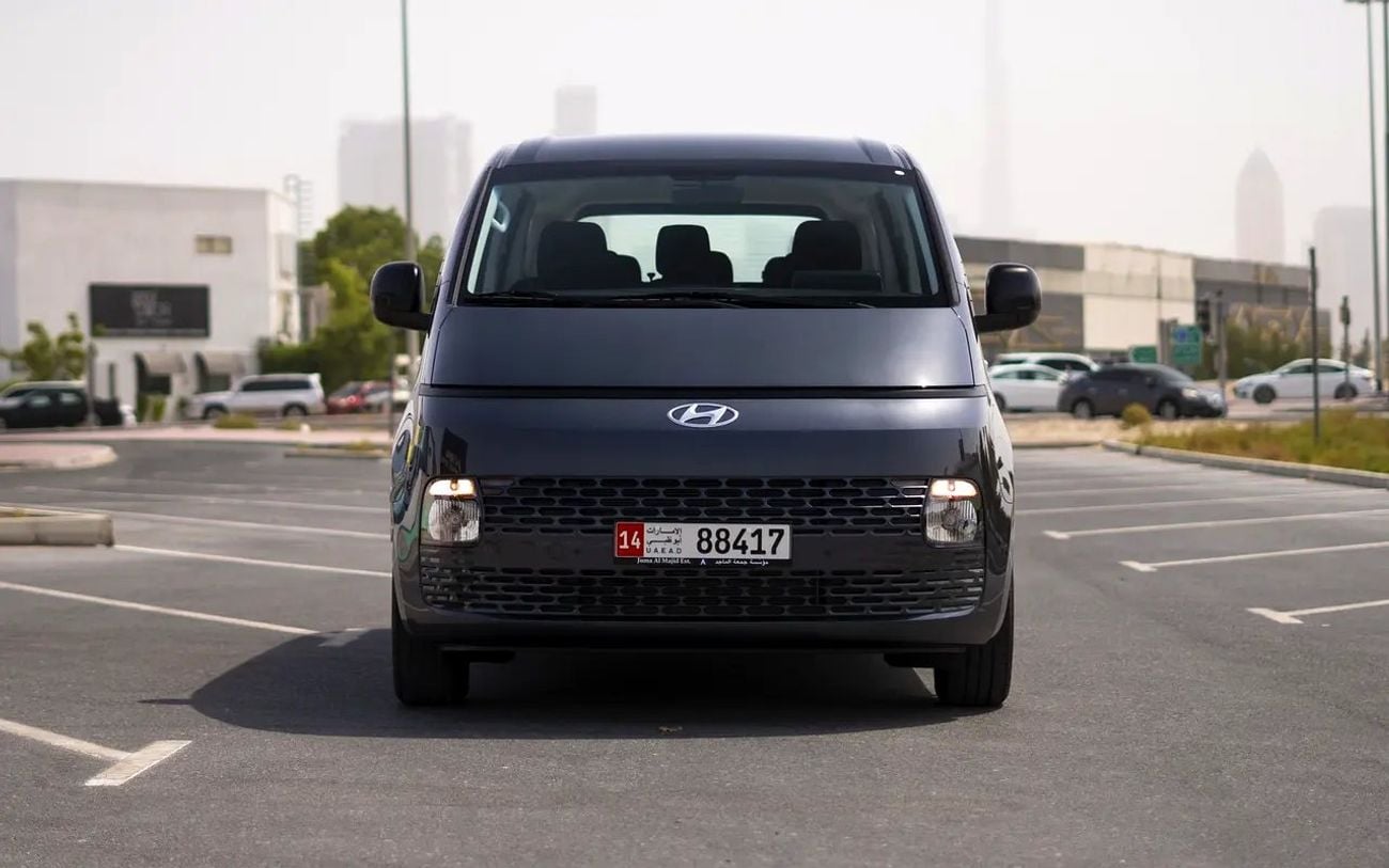 Hyundai Staria Comfort 3.5L (9 Seater)