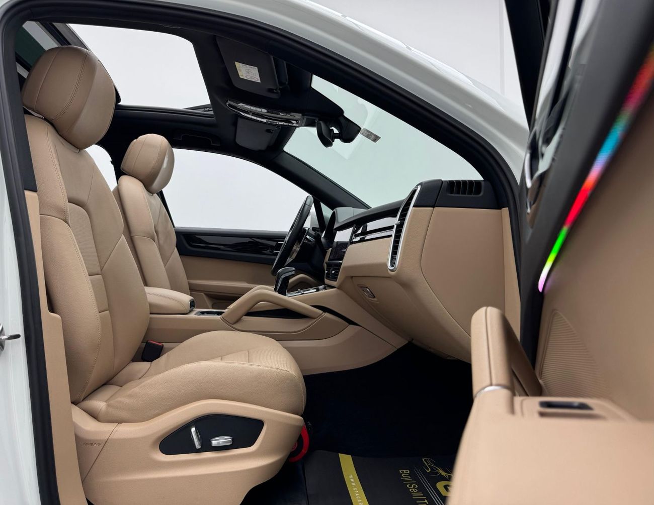 بورش كايان Std 3.0L (340 HP) 2018 Porsche Cayenne, Porsche Service History, Warranty, Excellent Condition, GCC