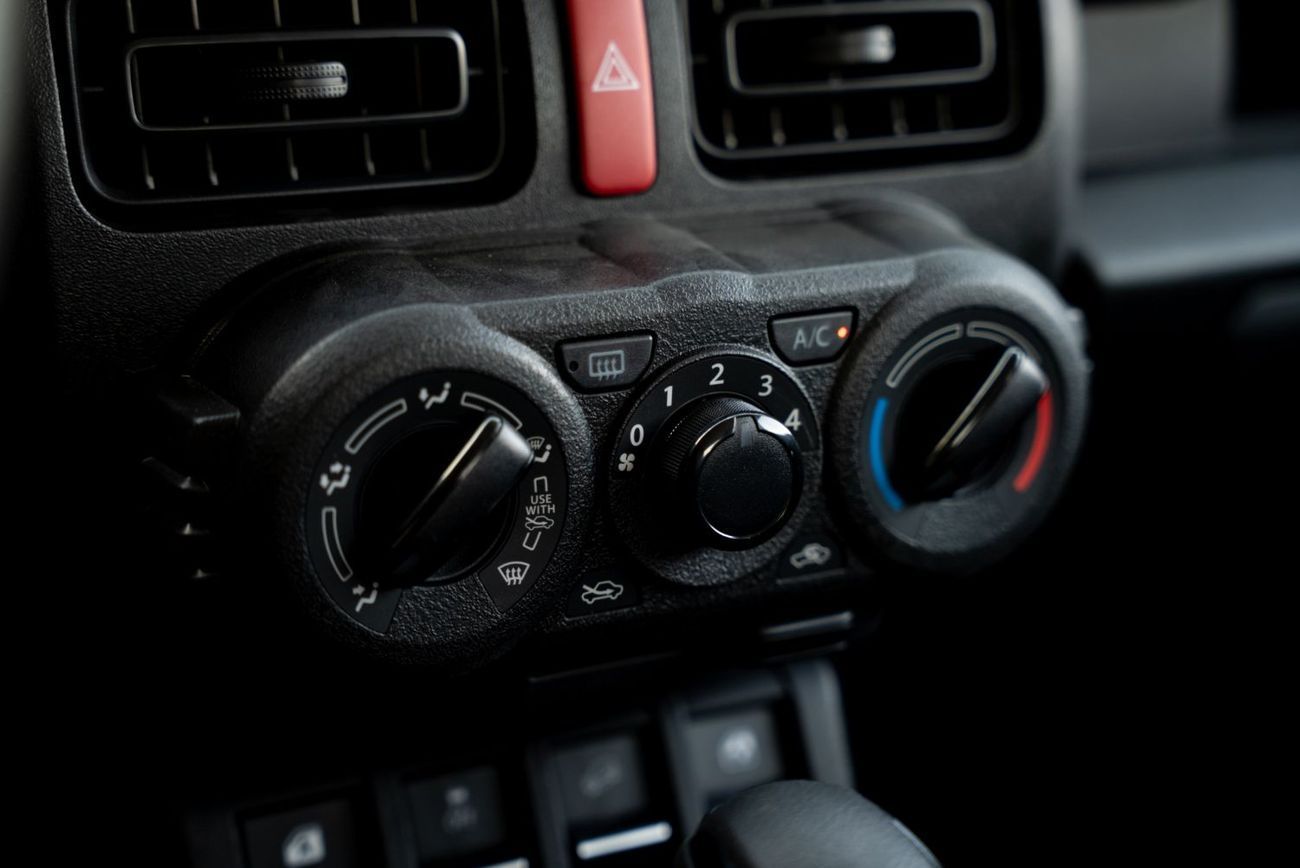 Suzuki Jimny 1.5L GL (M/T) GCC Brand New for Local Registration