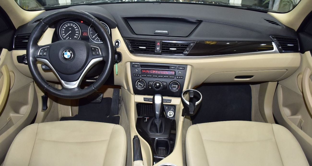 BMW X1 EXCELLENT DEAL for our BMW X1 sDrive18i ( 2015 Model ) in Blue Color! GCC Specs