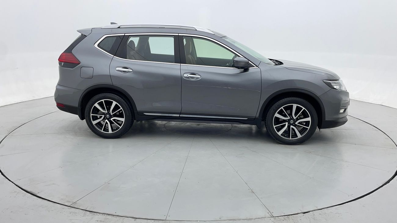 نيسان إكس تريل SL 2.5 | بدون دفعة مقدمة | اختبار قيادة مجاني للمنزل