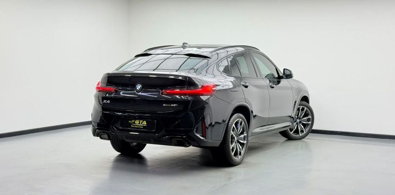 BMW X4 XDRIVE30I M SPORT PREMIUM 2025 BMW X4 xDrive30i M-Sport, 2031 BMW Warranty, 2029 BMW Service Pack, Fully Loaded, GCC