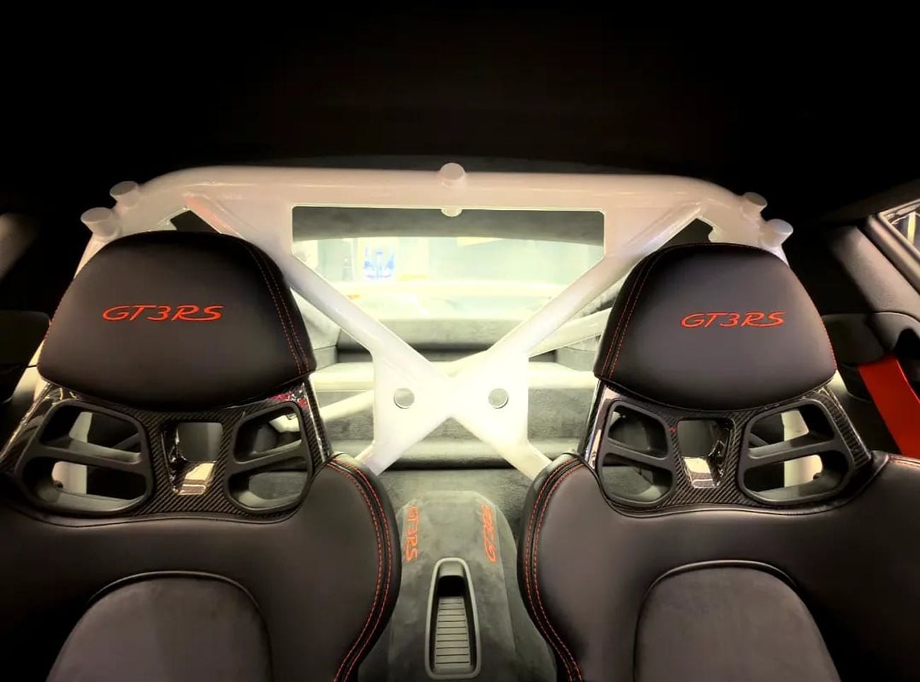 بورش 911 GT3 RS 4.0L GT3RS 5700 KM ONLY