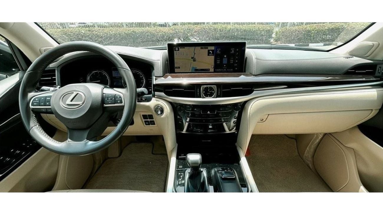 Lexus LX 570 Platinum LEXUS LX570 2020 GCC LOW MILEAGE WITH AGENCY SERVICE IN MINT CONDITION