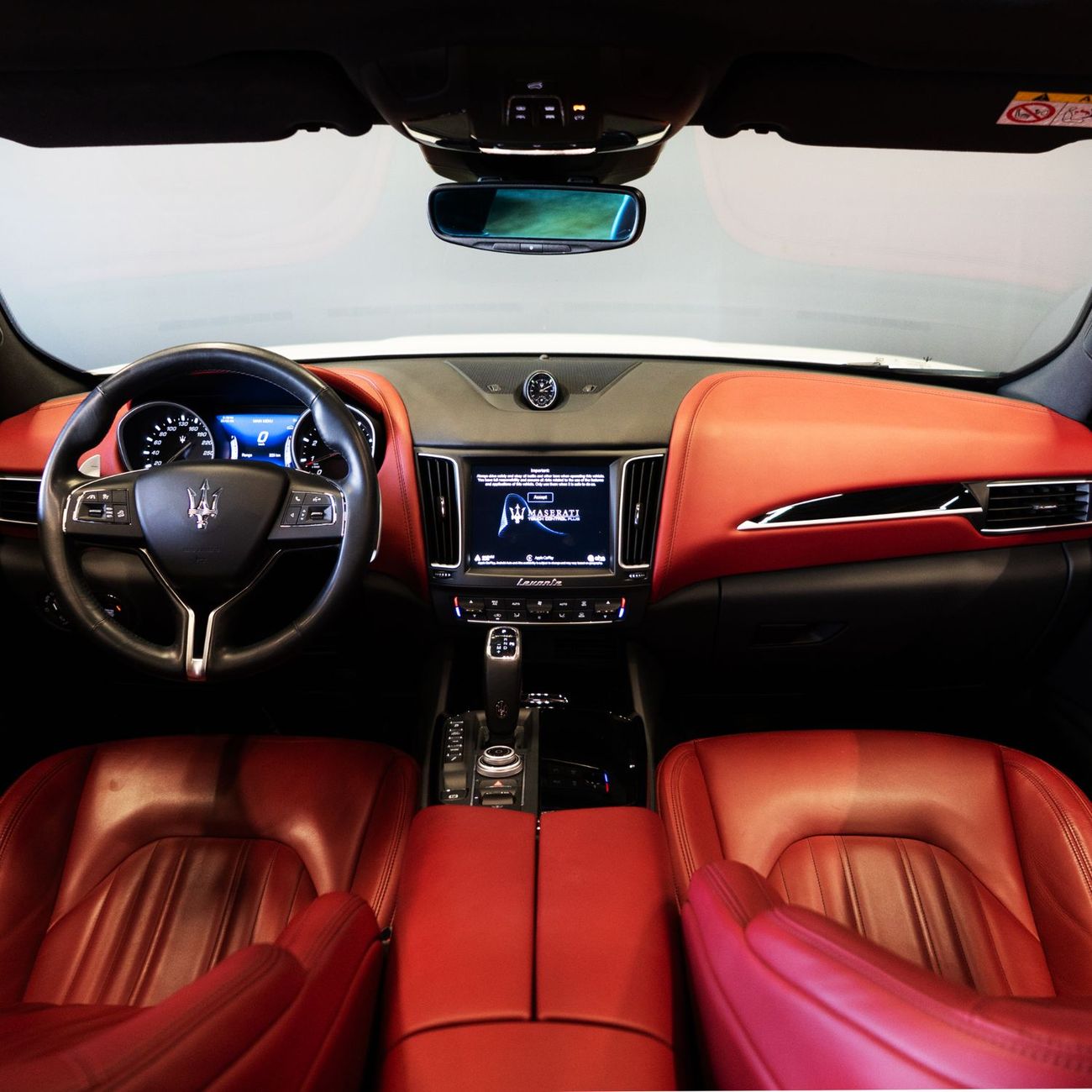 مازيراتي ليفونت S 3.0L (424 HP) AED 2,586 pm  • 0% Downpayment • Maserati Levante  • 1 Year Warranty