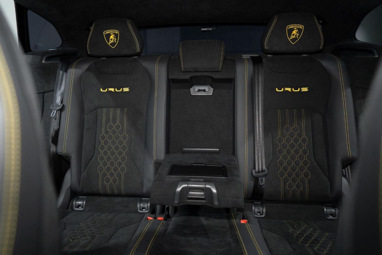 لامبورغيني اوروس PERFORMANTE