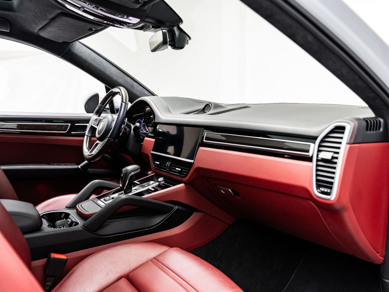 Porsche Cayenne GTS The BEST Ramadan Offer in the UAE - Limited Time Only, May 2026 Porsche Warranty, Low KM's, GCC